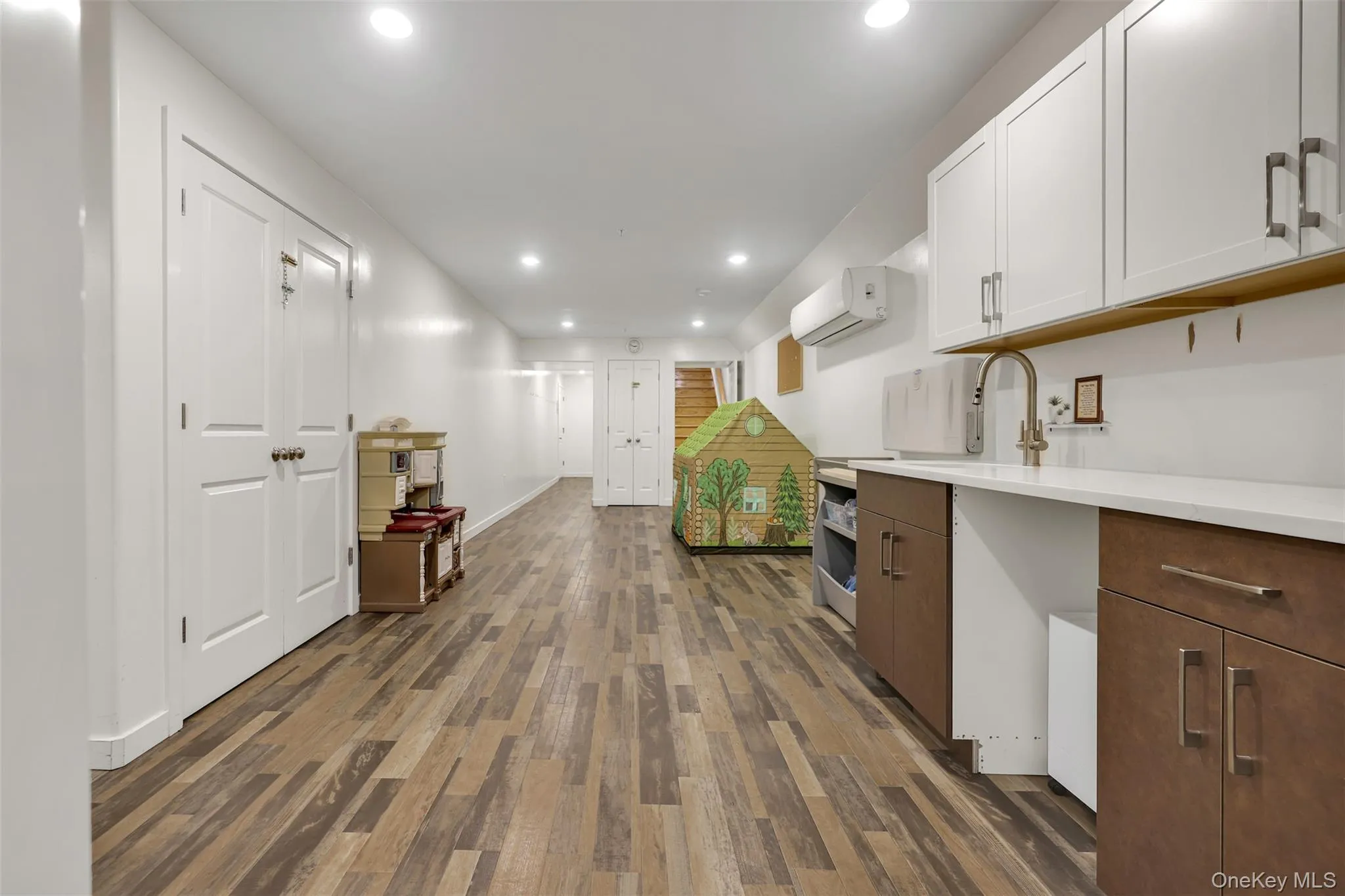 39 Decatur Avenue, Ramapo, NY, 4 Bedrooms Bedrooms, 8 Rooms Rooms,2 BathroomsBathrooms,Residential,For Rent,Decatur,0,1044932 39 Decatur Avenue, Ramapo, NY, 4 Bedrooms Bedrooms, 8 Rooms Rooms,2 BathroomsBathrooms,Residential,For Rent,Decatur,0,1044932