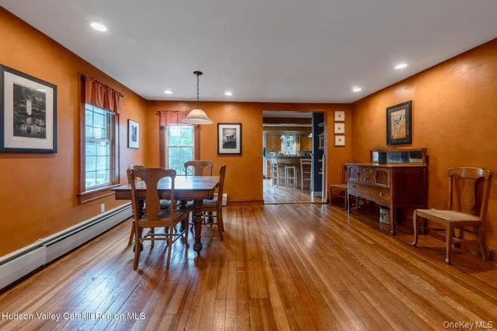 583 Swartekill Road, Esopus, NY, 3 Bedrooms Bedrooms, 9 Rooms Rooms,1 BathroomBathrooms,Residential,For Rent,Swartekill,0,1044938 583 Swartekill Road, Esopus, NY, 3 Bedrooms Bedrooms, 9 Rooms Rooms,1 BathroomBathrooms,Residential,For Rent,Swartekill,0,1044938