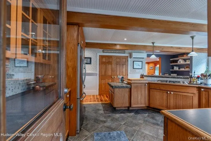 583 Swartekill Road, Esopus, NY, 3 Bedrooms Bedrooms, 9 Rooms Rooms,1 BathroomBathrooms,Residential,For Rent,Swartekill,0,1044938 583 Swartekill Road, Esopus, NY, 3 Bedrooms Bedrooms, 9 Rooms Rooms,1 BathroomBathrooms,Residential,For Rent,Swartekill,0,1044938