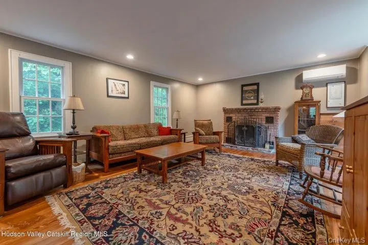 583 Swartekill Road, Esopus, NY, 3 Bedrooms Bedrooms, 9 Rooms Rooms,1 BathroomBathrooms,Residential,For Rent,Swartekill,0,1044938 583 Swartekill Road, Esopus, NY, 3 Bedrooms Bedrooms, 9 Rooms Rooms,1 BathroomBathrooms,Residential,For Rent,Swartekill,0,1044938