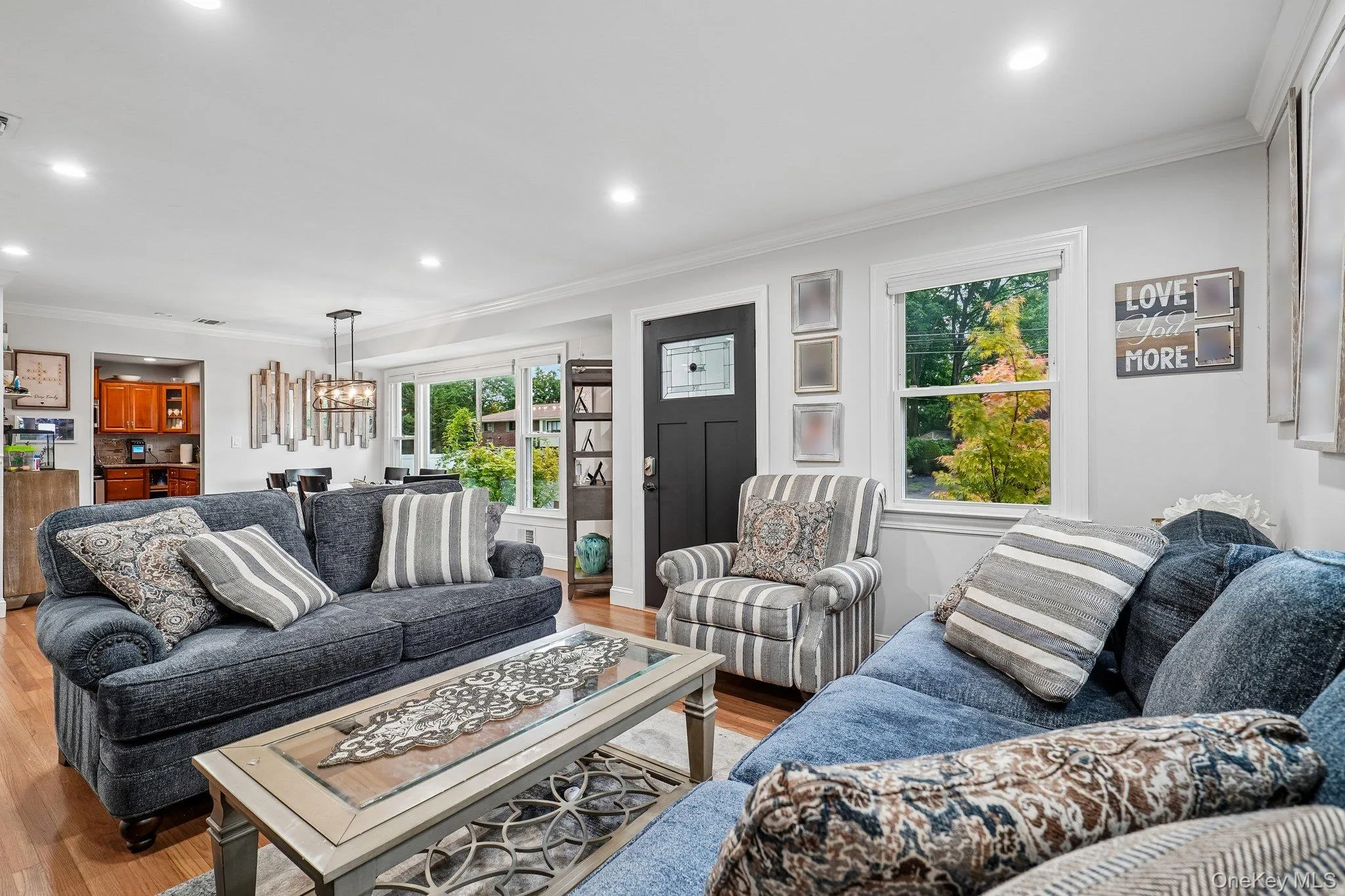 27 Pierce Street, Clarkstown, NY, 3 Bedrooms Bedrooms, 8 Rooms Rooms,1 BathroomBathrooms,Residential,For Rent,Pierce,0,1044939 27 Pierce Street, Clarkstown, NY, 3 Bedrooms Bedrooms, 8 Rooms Rooms,1 BathroomBathrooms,Residential,For Rent,Pierce,0,1044939