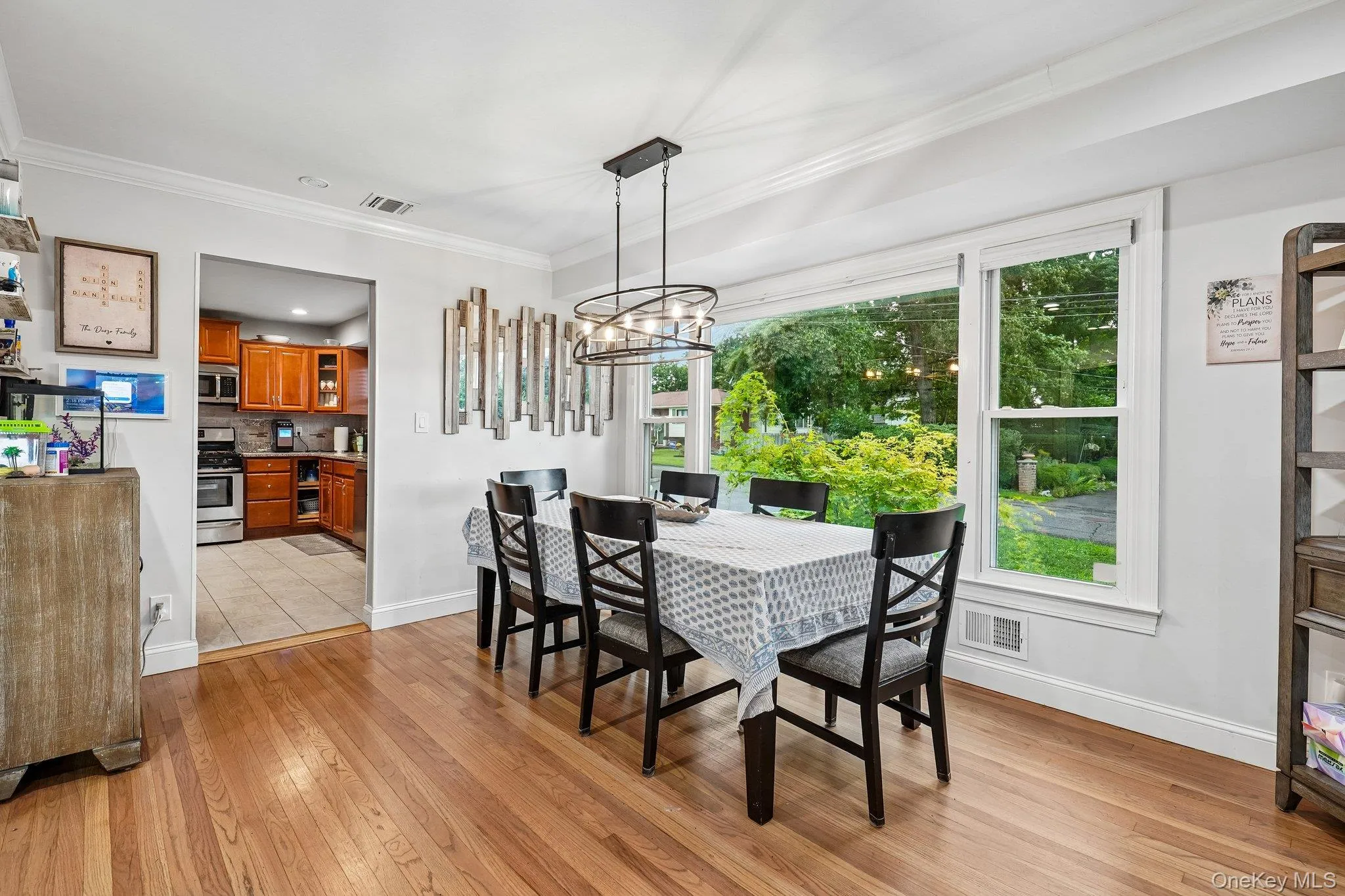 27 Pierce Street, Clarkstown, NY, 3 Bedrooms Bedrooms, 8 Rooms Rooms,1 BathroomBathrooms,Residential,For Rent,Pierce,0,1044939 27 Pierce Street, Clarkstown, NY, 3 Bedrooms Bedrooms, 8 Rooms Rooms,1 BathroomBathrooms,Residential,For Rent,Pierce,0,1044939