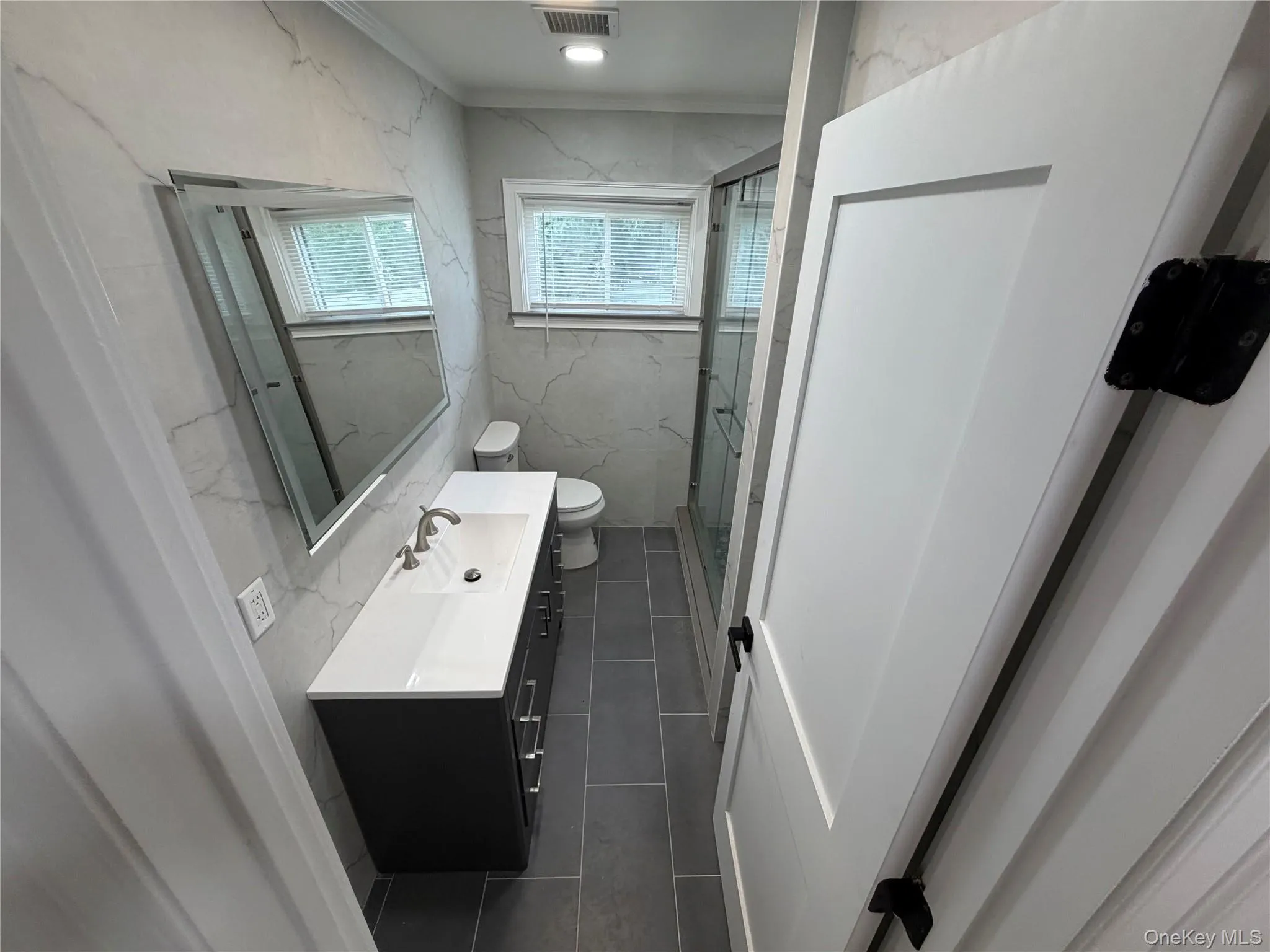 58 Amherst Lane, Oyster Bay, NY, 3 Bedrooms Bedrooms, 8 Rooms Rooms,1 BathroomBathrooms,Residential Lease,For Rent,Amherst,0,1044942 58 Amherst Lane, Oyster Bay, NY, 3 Bedrooms Bedrooms, 8 Rooms Rooms,1 BathroomBathrooms,Residential Lease,For Rent,Amherst,0,1044942