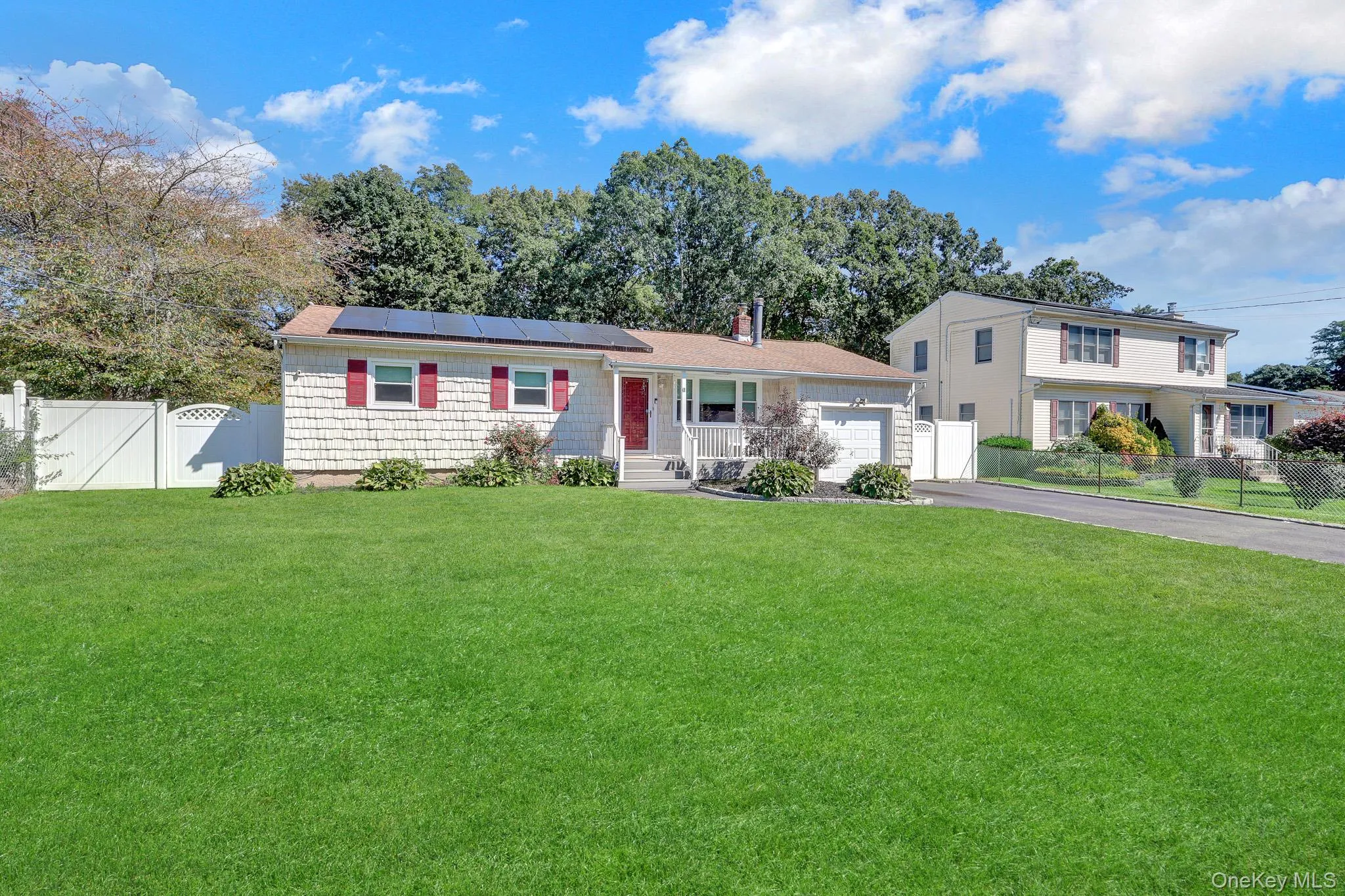41 Hopes Avenue, Brookhaven, NY, 3 Bedrooms Bedrooms, 7 Rooms Rooms,2 BathroomsBathrooms,Residential,For Rent,Hopes,0,1044943 41 Hopes Avenue, Brookhaven, NY, 3 Bedrooms Bedrooms, 7 Rooms Rooms,2 BathroomsBathrooms,Residential,For Rent,Hopes,0,1044943