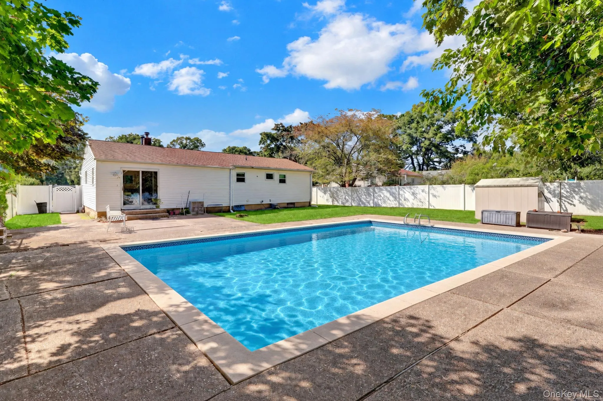 41 Hopes Avenue, Brookhaven, NY, 3 Bedrooms Bedrooms, 7 Rooms Rooms,2 BathroomsBathrooms,Residential,For Rent,Hopes,0,1044943 41 Hopes Avenue, Brookhaven, NY, 3 Bedrooms Bedrooms, 7 Rooms Rooms,2 BathroomsBathrooms,Residential,For Rent,Hopes,0,1044943