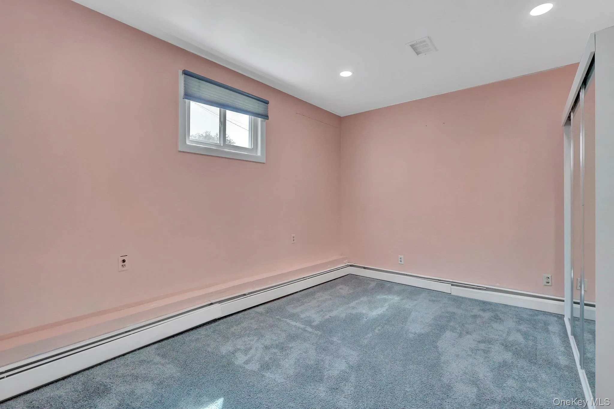 41 Hopes Avenue, Brookhaven, NY, 3 Bedrooms Bedrooms, 7 Rooms Rooms,2 BathroomsBathrooms,Residential,For Rent,Hopes,0,1044943 41 Hopes Avenue, Brookhaven, NY, 3 Bedrooms Bedrooms, 7 Rooms Rooms,2 BathroomsBathrooms,Residential,For Rent,Hopes,0,1044943