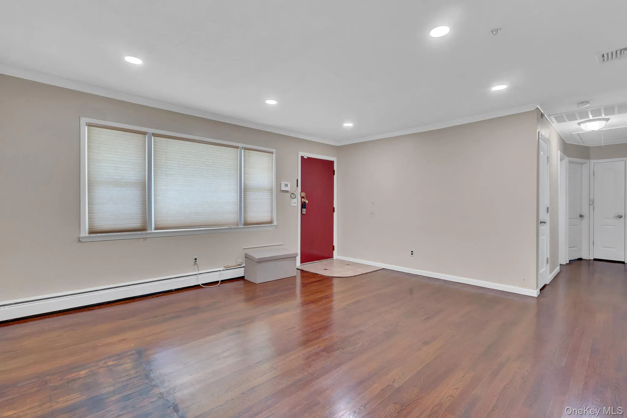 41 Hopes Avenue, Brookhaven, NY, 3 Bedrooms Bedrooms, 7 Rooms Rooms,2 BathroomsBathrooms,Residential,For Rent,Hopes,0,1044943 41 Hopes Avenue, Brookhaven, NY, 3 Bedrooms Bedrooms, 7 Rooms Rooms,2 BathroomsBathrooms,Residential,For Rent,Hopes,0,1044943
