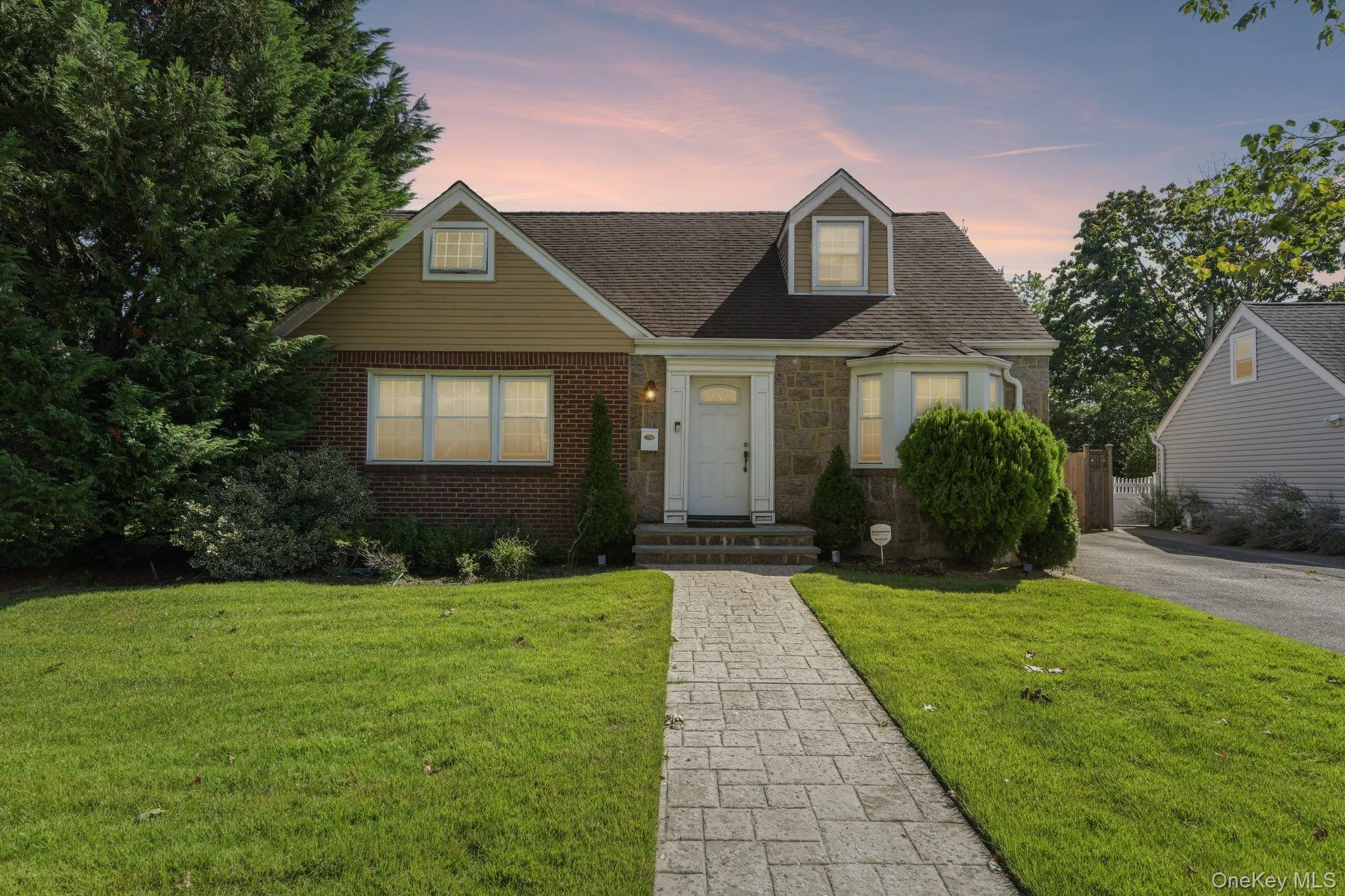 666 Lakeview Avenue, Hempstead, NY, 3 Bedrooms Bedrooms, 9 Rooms Rooms,2 BathroomsBathrooms,Residential,For Rent,Lakeview,0,1044944 666 Lakeview Avenue, Hempstead, NY, 3 Bedrooms Bedrooms, 9 Rooms Rooms,2 BathroomsBathrooms,Residential,For Rent,Lakeview,0,1044944