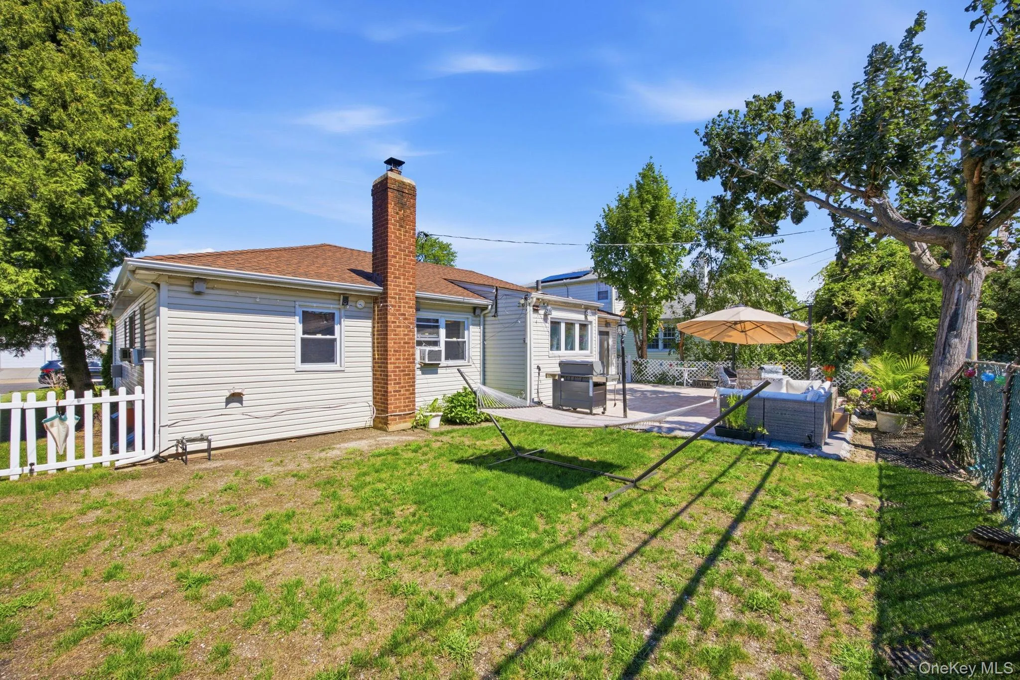 90 Joseph Street, North Hempstead, NY, 4 Bedrooms Bedrooms, 6 Rooms Rooms,2 BathroomsBathrooms,Residential,For Rent,Joseph,0,1044948 90 Joseph Street, North Hempstead, NY, 4 Bedrooms Bedrooms, 6 Rooms Rooms,2 BathroomsBathrooms,Residential,For Rent,Joseph,0,1044948