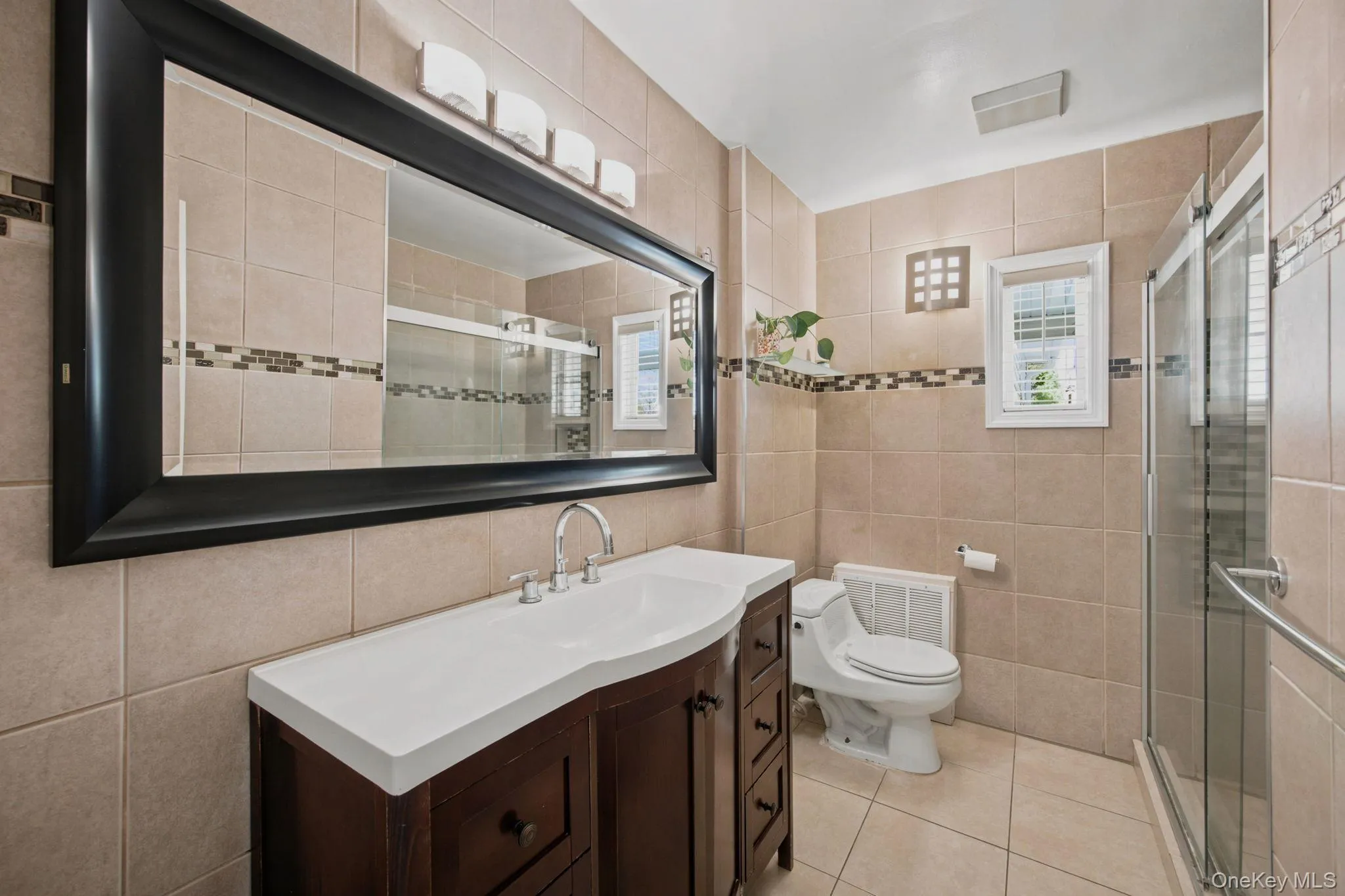 90 Joseph Street, North Hempstead, NY, 4 Bedrooms Bedrooms, 6 Rooms Rooms,2 BathroomsBathrooms,Residential,For Rent,Joseph,0,1044948 90 Joseph Street, North Hempstead, NY, 4 Bedrooms Bedrooms, 6 Rooms Rooms,2 BathroomsBathrooms,Residential,For Rent,Joseph,0,1044948