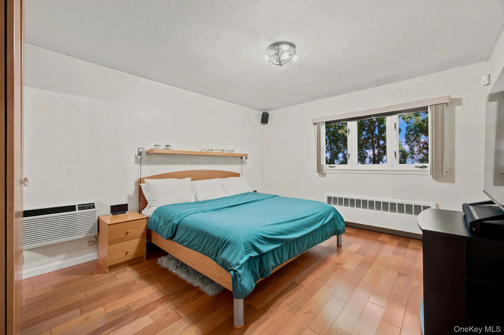 90 Joseph Street, North Hempstead, NY, 4 Bedrooms Bedrooms, 6 Rooms Rooms,2 BathroomsBathrooms,Residential,For Rent,Joseph,0,1044948 90 Joseph Street, North Hempstead, NY, 4 Bedrooms Bedrooms, 6 Rooms Rooms,2 BathroomsBathrooms,Residential,For Rent,Joseph,0,1044948