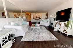 170 Broadway, Long Beach, NY, 1 Bedroom Bedrooms, 3 Rooms Rooms,1 BathroomBathrooms,Residential Lease,For Rent,Broadway,0,1044953 170 Broadway, Long Beach, NY, 1 Bedroom Bedrooms, 3 Rooms Rooms,1 BathroomBathrooms,Residential Lease,For Rent,Broadway,0,1044953