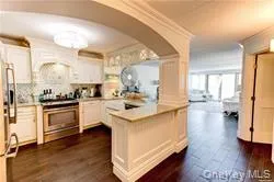 170 Broadway, Long Beach, NY, 1 Bedroom Bedrooms, 3 Rooms Rooms,1 BathroomBathrooms,Residential Lease,For Rent,Broadway,0,1044953 170 Broadway, Long Beach, NY, 1 Bedroom Bedrooms, 3 Rooms Rooms,1 BathroomBathrooms,Residential Lease,For Rent,Broadway,0,1044953