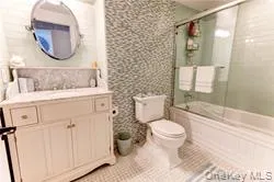 170 Broadway, Long Beach, NY, 1 Bedroom Bedrooms, 3 Rooms Rooms,1 BathroomBathrooms,Residential Lease,For Rent,Broadway,0,1044953 170 Broadway, Long Beach, NY, 1 Bedroom Bedrooms, 3 Rooms Rooms,1 BathroomBathrooms,Residential Lease,For Rent,Broadway,0,1044953