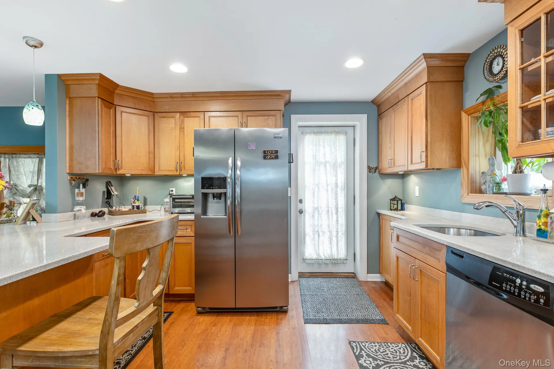 314 6th Avenue, Smithtown, NY, 3 Bedrooms Bedrooms, 5 Rooms Rooms,1 BathroomBathrooms,Residential,For Rent,6th,0,1044955 314 6th Avenue, Smithtown, NY, 3 Bedrooms Bedrooms, 5 Rooms Rooms,1 BathroomBathrooms,Residential,For Rent,6th,0,1044955