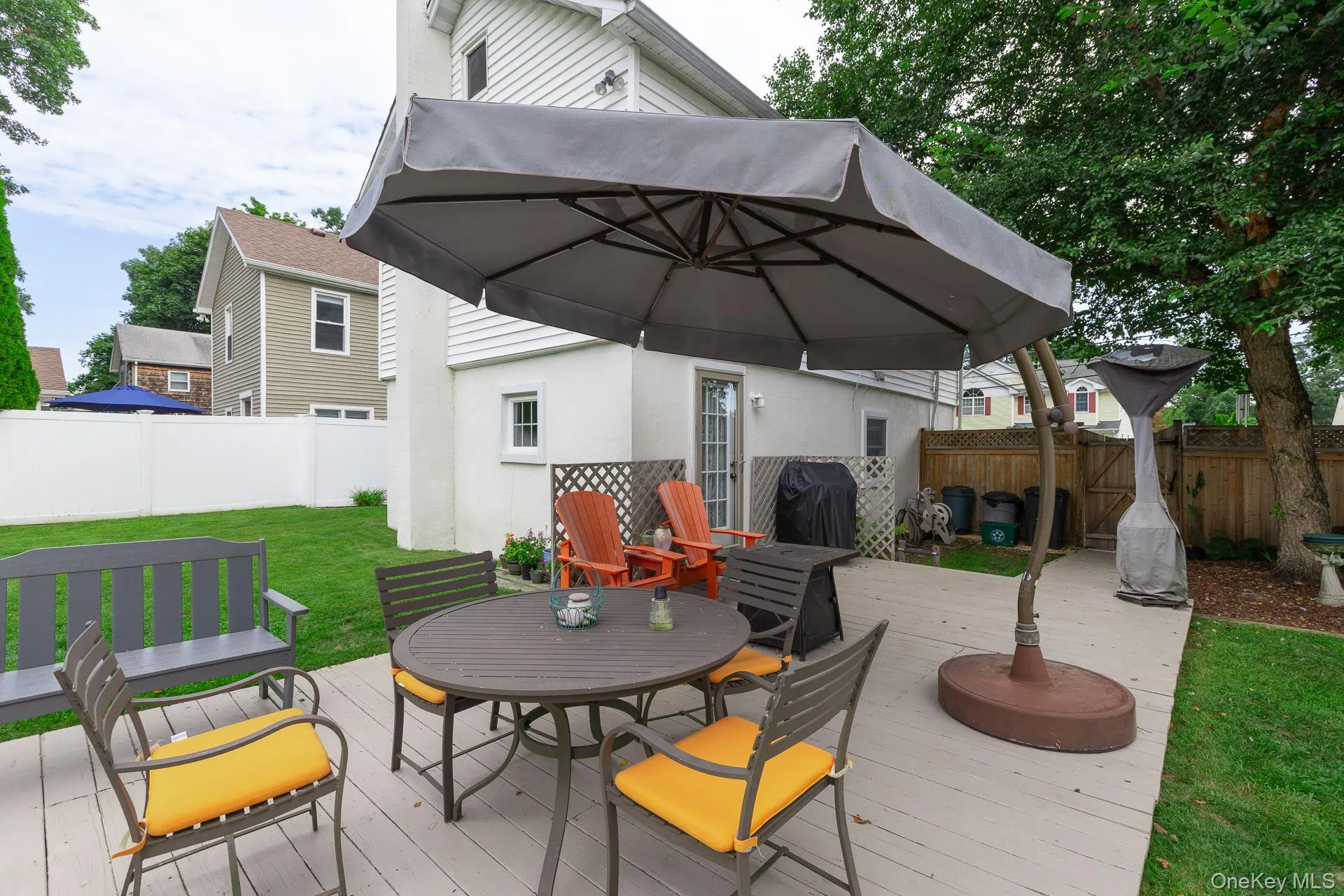 314 6th Avenue, Smithtown, NY, 3 Bedrooms Bedrooms, 5 Rooms Rooms,1 BathroomBathrooms,Residential,For Rent,6th,0,1044955 314 6th Avenue, Smithtown, NY, 3 Bedrooms Bedrooms, 5 Rooms Rooms,1 BathroomBathrooms,Residential,For Rent,6th,0,1044955