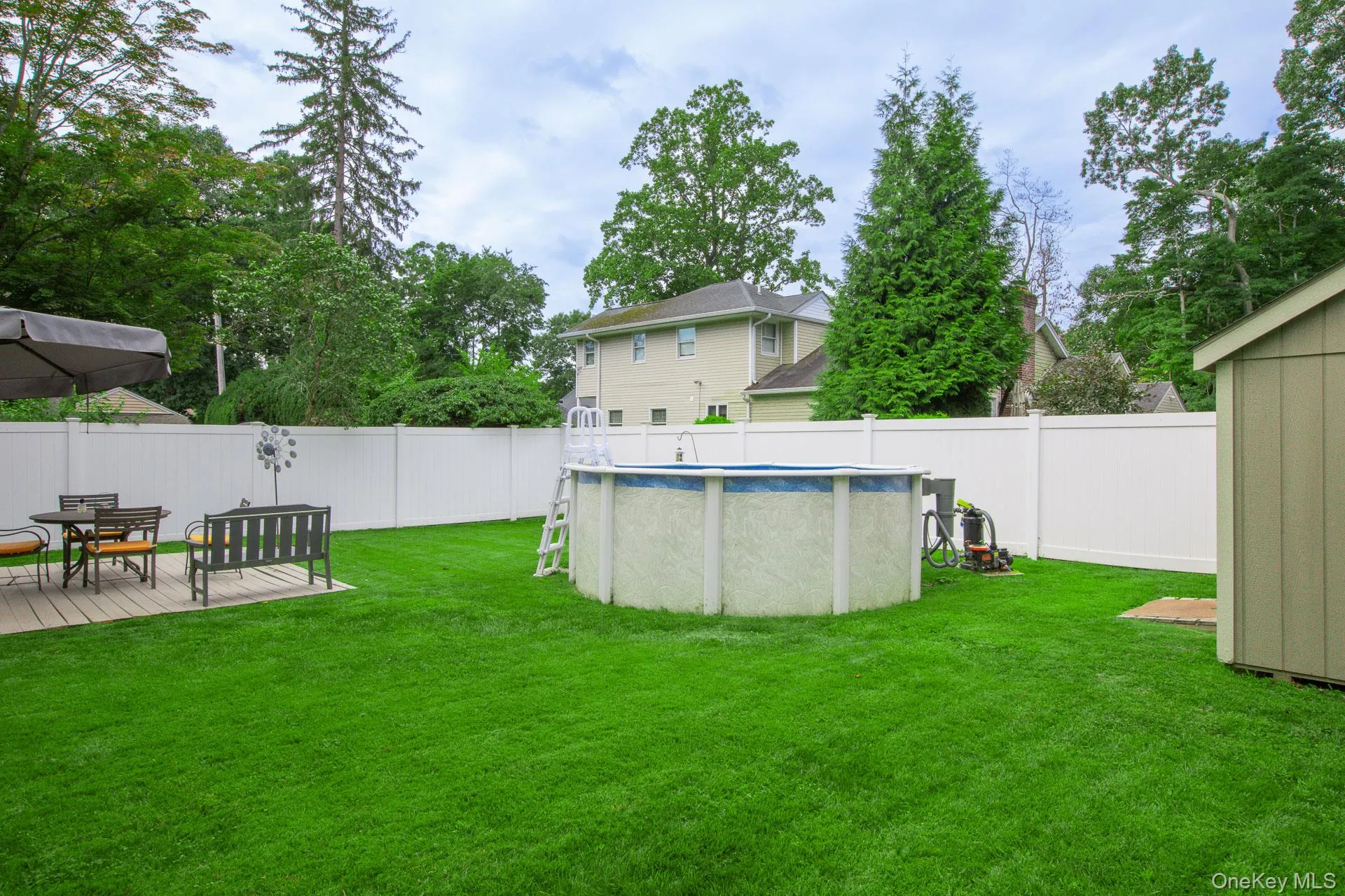 314 6th Avenue, Smithtown, NY, 3 Bedrooms Bedrooms, 5 Rooms Rooms,1 BathroomBathrooms,Residential,For Rent,6th,0,1044955 314 6th Avenue, Smithtown, NY, 3 Bedrooms Bedrooms, 5 Rooms Rooms,1 BathroomBathrooms,Residential,For Rent,6th,0,1044955