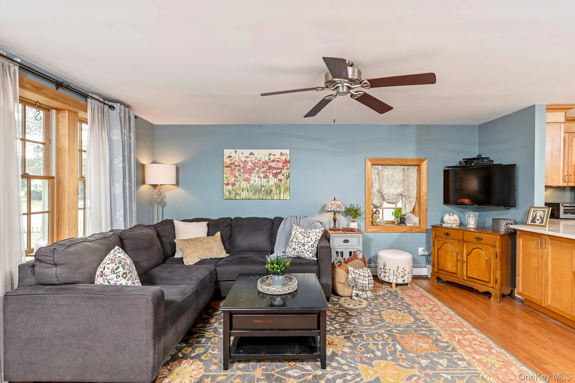 314 6th Avenue, Smithtown, NY, 3 Bedrooms Bedrooms, 5 Rooms Rooms,1 BathroomBathrooms,Residential,For Rent,6th,0,1044955 314 6th Avenue, Smithtown, NY, 3 Bedrooms Bedrooms, 5 Rooms Rooms,1 BathroomBathrooms,Residential,For Rent,6th,0,1044955