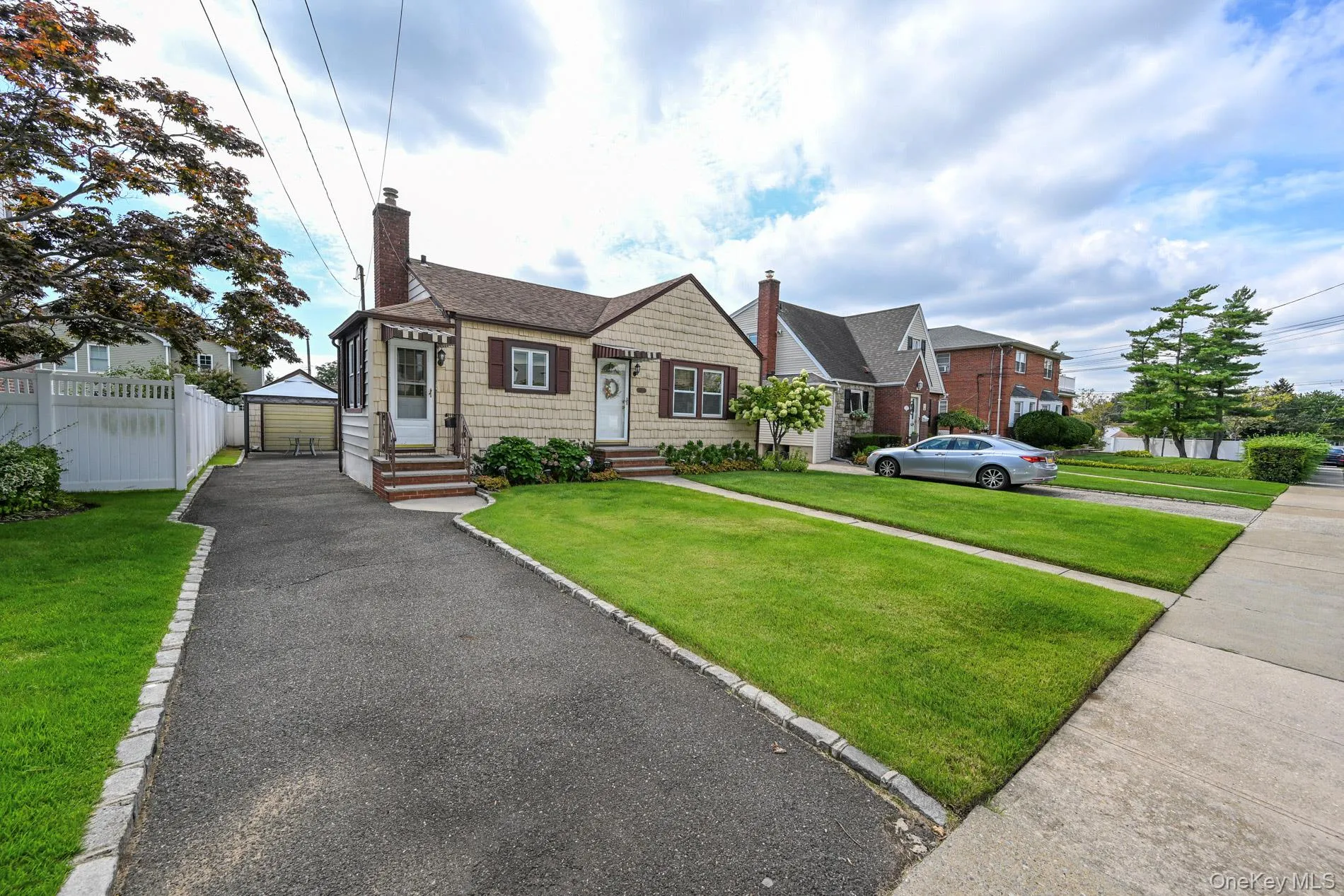 1073 Hancock Avenue, Hempstead, NY, 2 Bedrooms Bedrooms, 6 Rooms Rooms,1 BathroomBathrooms,Residential,For Rent,Hancock,0,1044956 1073 Hancock Avenue, Hempstead, NY, 2 Bedrooms Bedrooms, 6 Rooms Rooms,1 BathroomBathrooms,Residential,For Rent,Hancock,0,1044956