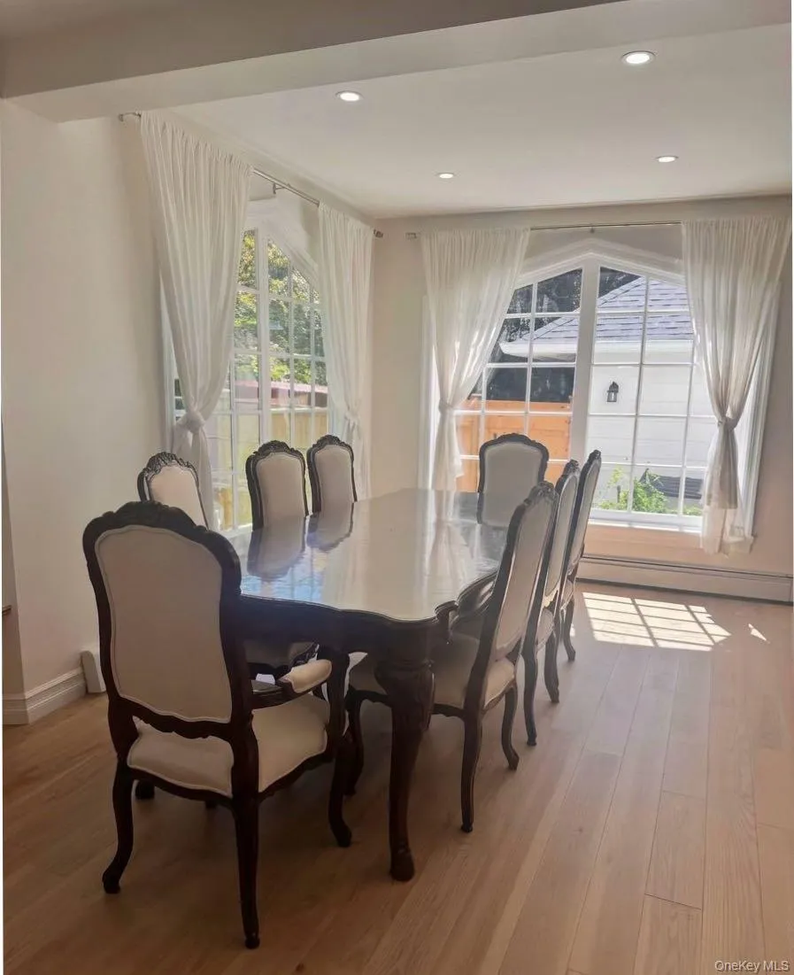 252 Beverly Road, New York, NY, 4 Bedrooms Bedrooms, 10 Rooms Rooms,4 BathroomsBathrooms,Residential,For Rent,Beverly,0,1044957 252 Beverly Road, New York, NY, 4 Bedrooms Bedrooms, 10 Rooms Rooms,4 BathroomsBathrooms,Residential,For Rent,Beverly,0,1044957