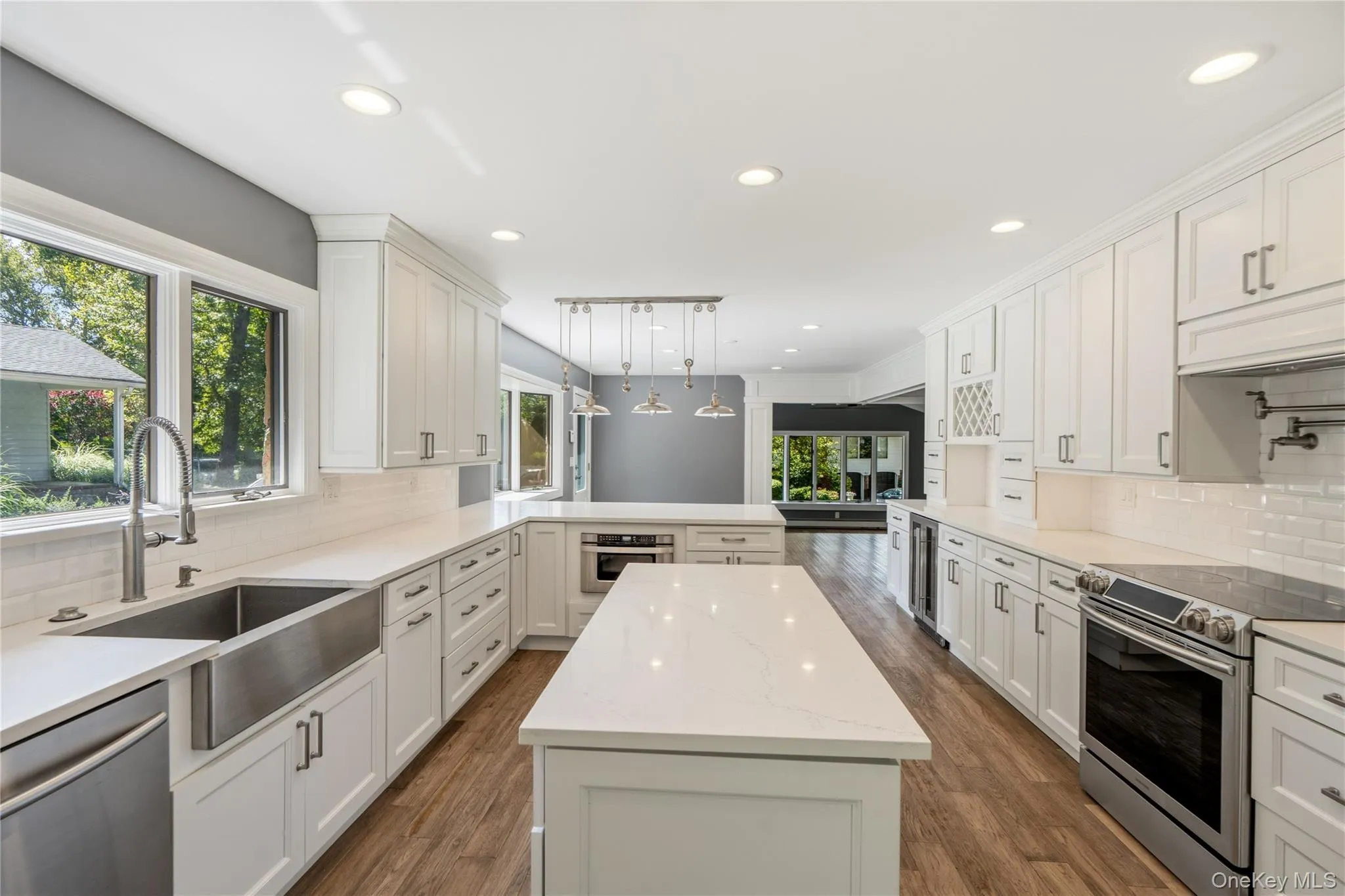 16 Westview Road, Huntington, NY, 3 Bedrooms Bedrooms, 7 Rooms Rooms,2 BathroomsBathrooms,Residential,For Rent,Westview,0,1044958 16 Westview Road, Huntington, NY, 3 Bedrooms Bedrooms, 7 Rooms Rooms,2 BathroomsBathrooms,Residential,For Rent,Westview,0,1044958