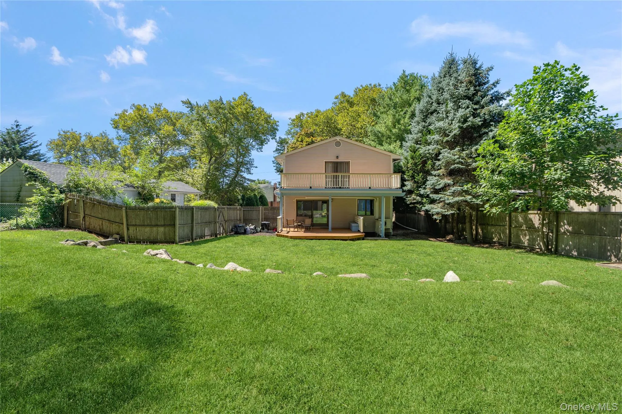 16 Westview Road, Huntington, NY, 3 Bedrooms Bedrooms, 7 Rooms Rooms,2 BathroomsBathrooms,Residential,For Rent,Westview,0,1044958 16 Westview Road, Huntington, NY, 3 Bedrooms Bedrooms, 7 Rooms Rooms,2 BathroomsBathrooms,Residential,For Rent,Westview,0,1044958