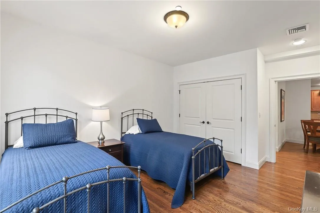 2nd Bedroom 2nd Bedroom