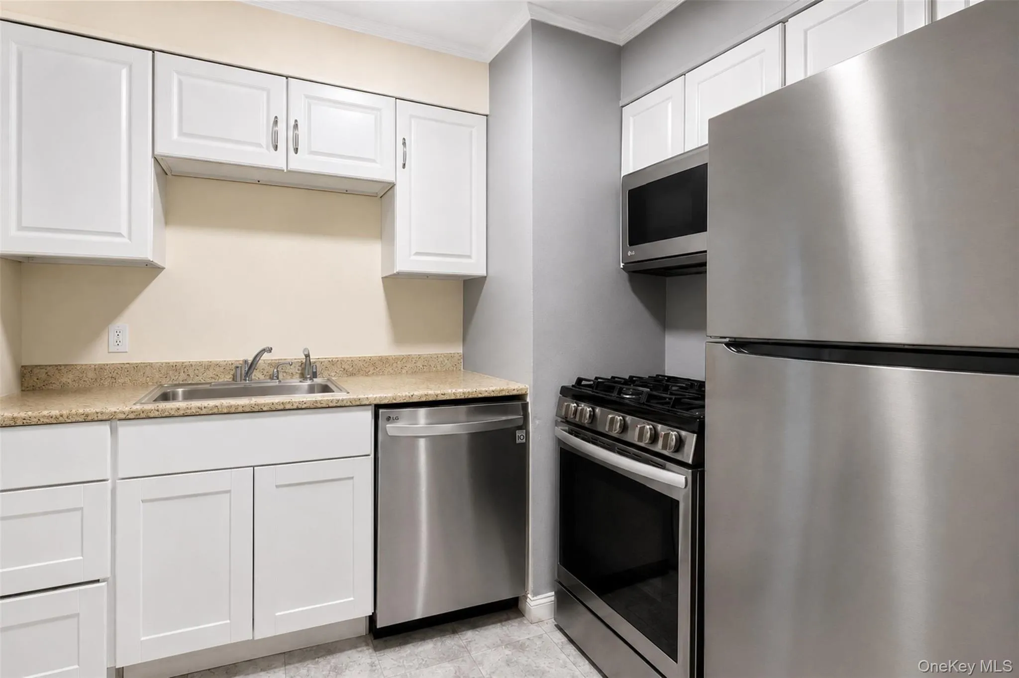 7 Caravella Lane, Ramapo, NY, 4 Bedrooms Bedrooms, 6 Rooms Rooms,2 BathroomsBathrooms,Residential,For Rent,Caravella,0,1044965 7 Caravella Lane, Ramapo, NY, 4 Bedrooms Bedrooms, 6 Rooms Rooms,2 BathroomsBathrooms,Residential,For Rent,Caravella,0,1044965