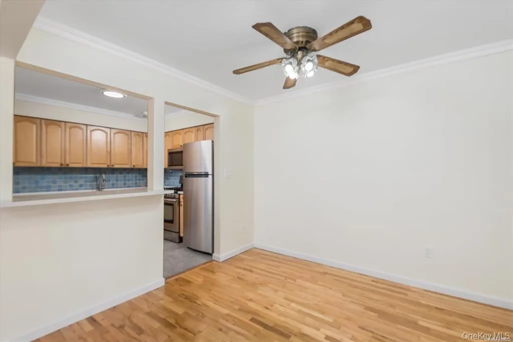 70-12 Caldwell Avenue, New York, NY, 3 Bedrooms Bedrooms, 6 Rooms Rooms,2 BathroomsBathrooms,Residential Lease,For Rent,Caldwell,0,1044967 70-12 Caldwell Avenue, New York, NY, 3 Bedrooms Bedrooms, 6 Rooms Rooms,2 BathroomsBathrooms,Residential Lease,For Rent,Caldwell,0,1044967