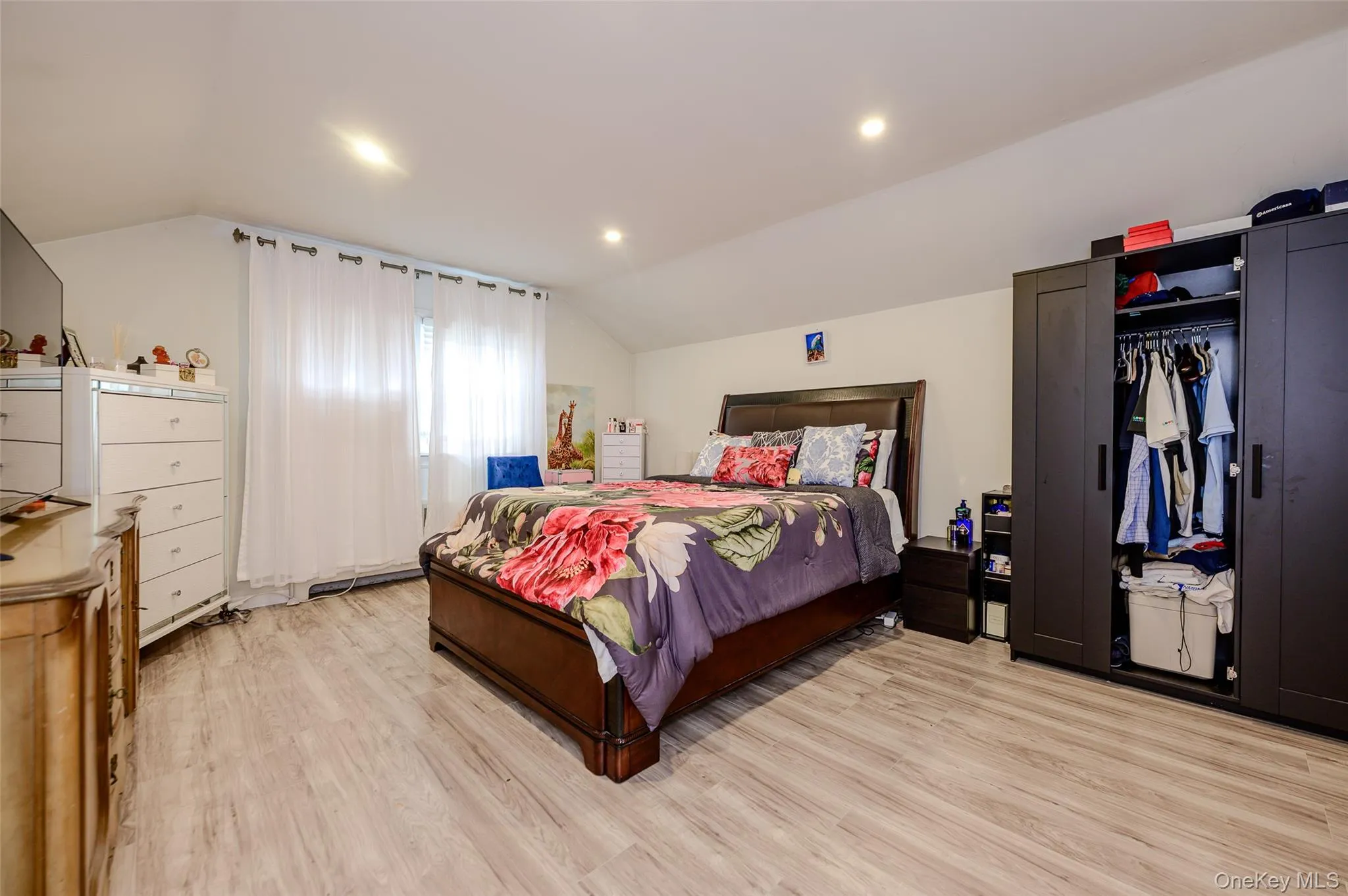 3381 Oceanside Road, Hempstead, NY, 3 Bedrooms Bedrooms, 7 Rooms Rooms,2 BathroomsBathrooms,Residential,For Rent,Oceanside,0,1044985 3381 Oceanside Road, Hempstead, NY, 3 Bedrooms Bedrooms, 7 Rooms Rooms,2 BathroomsBathrooms,Residential,For Rent,Oceanside,0,1044985