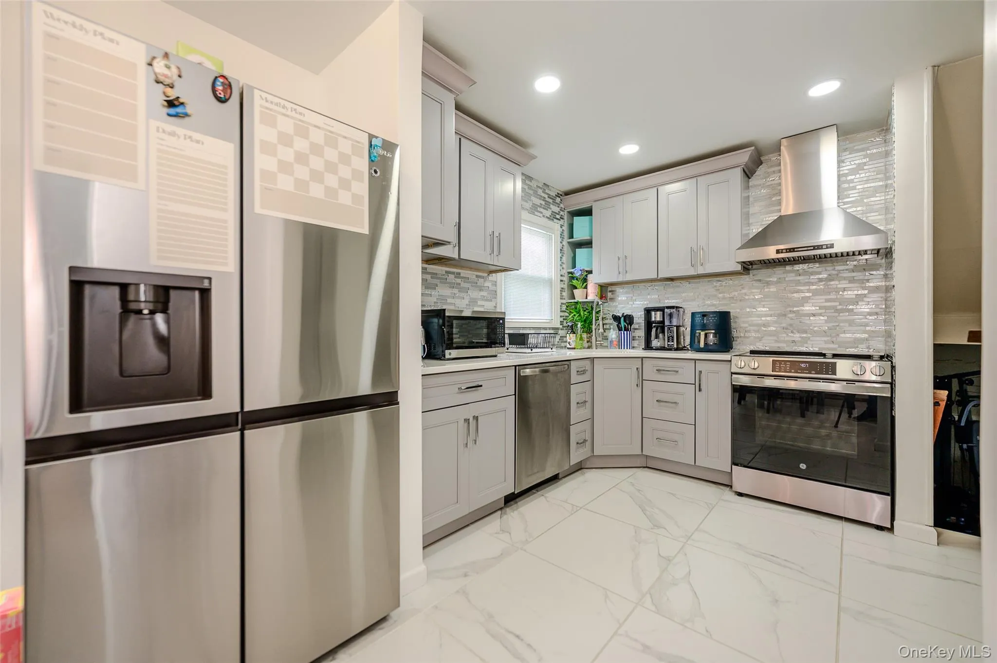 3381 Oceanside Road, Hempstead, NY, 3 Bedrooms Bedrooms, 7 Rooms Rooms,2 BathroomsBathrooms,Residential,For Rent,Oceanside,0,1044985 3381 Oceanside Road, Hempstead, NY, 3 Bedrooms Bedrooms, 7 Rooms Rooms,2 BathroomsBathrooms,Residential,For Rent,Oceanside,0,1044985
