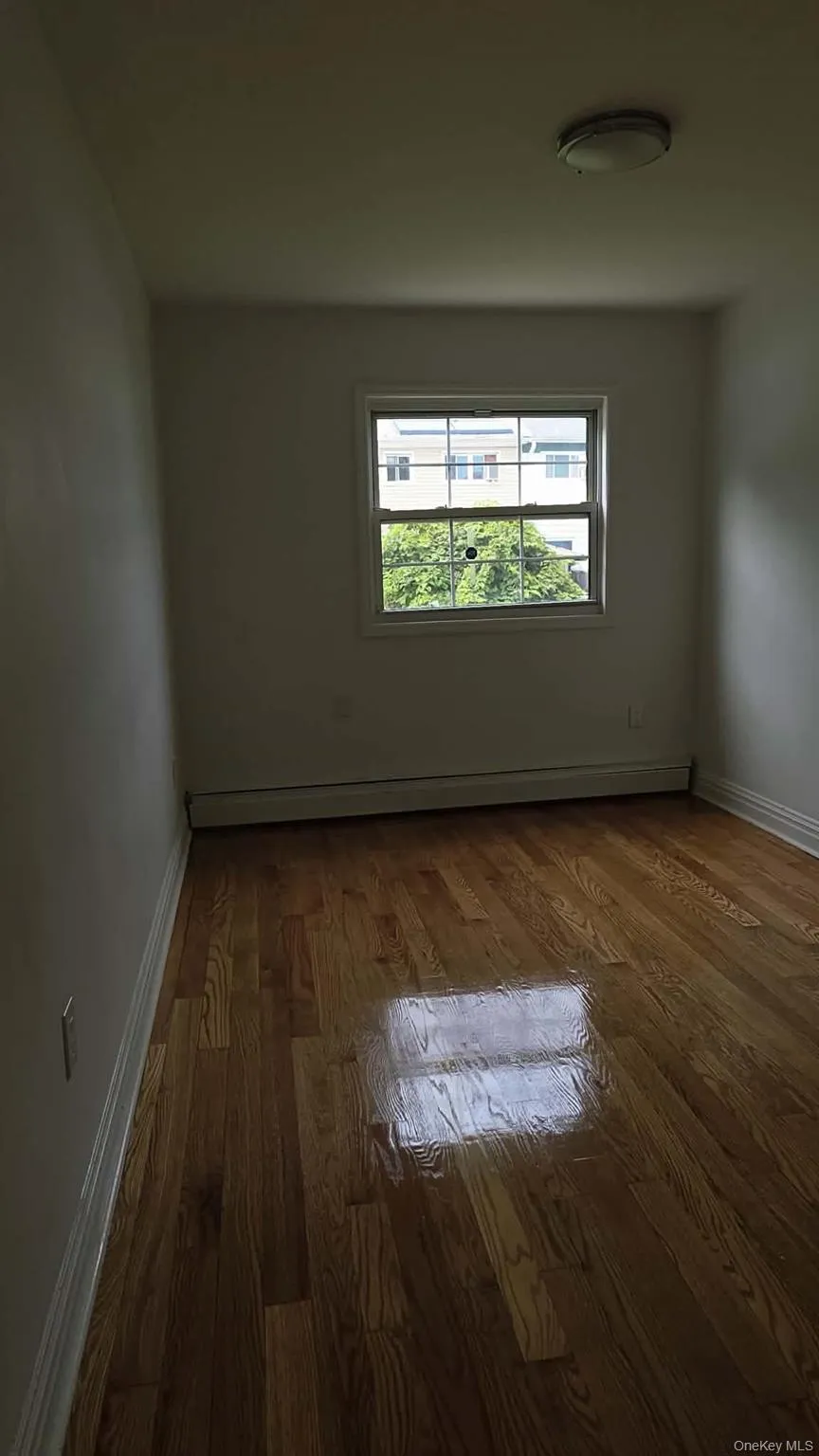 155-41 115th Avenue, New York, NY, 2 Bedrooms Bedrooms, 5 Rooms Rooms,1 BathroomBathrooms,Residential Lease,For Rent,115th,0,1044986 155-41 115th Avenue, New York, NY, 2 Bedrooms Bedrooms, 5 Rooms Rooms,1 BathroomBathrooms,Residential Lease,For Rent,115th,0,1044986