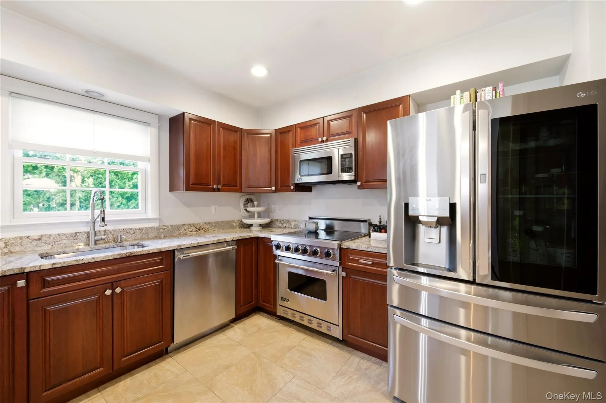 30 Cove Road, Huntington, NY, 4 Bedrooms Bedrooms, 8 Rooms Rooms,3 BathroomsBathrooms,Residential,For Rent,Cove,0,1044995 30 Cove Road, Huntington, NY, 4 Bedrooms Bedrooms, 8 Rooms Rooms,3 BathroomsBathrooms,Residential,For Rent,Cove,0,1044995