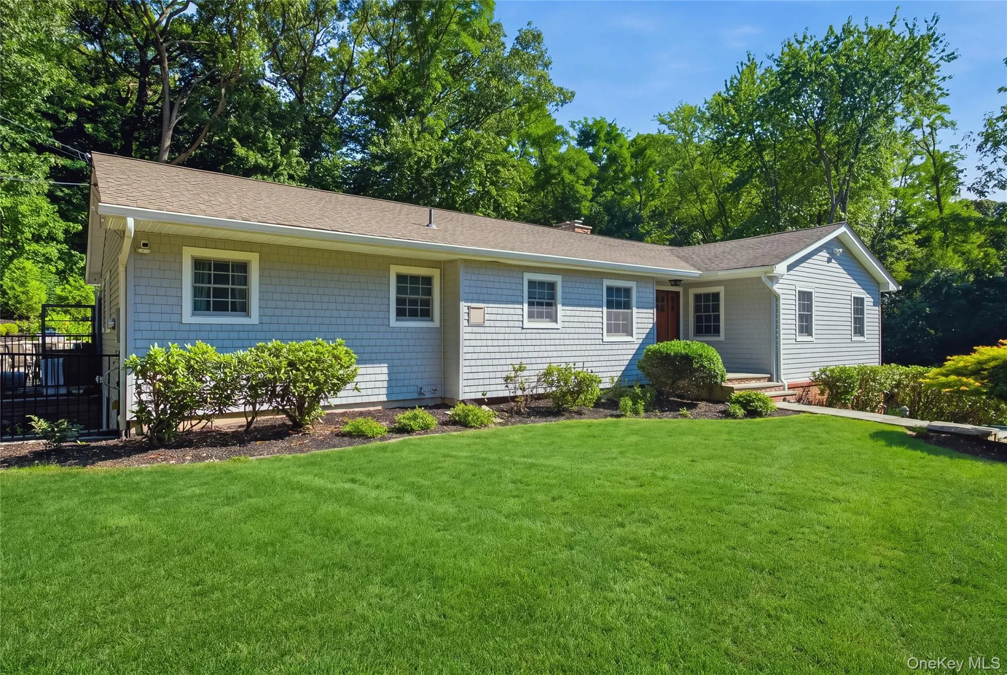 30 Cove Road, Huntington, NY, 4 Bedrooms Bedrooms, 8 Rooms Rooms,3 BathroomsBathrooms,Residential,For Rent,Cove,0,1044995 30 Cove Road, Huntington, NY, 4 Bedrooms Bedrooms, 8 Rooms Rooms,3 BathroomsBathrooms,Residential,For Rent,Cove,0,1044995