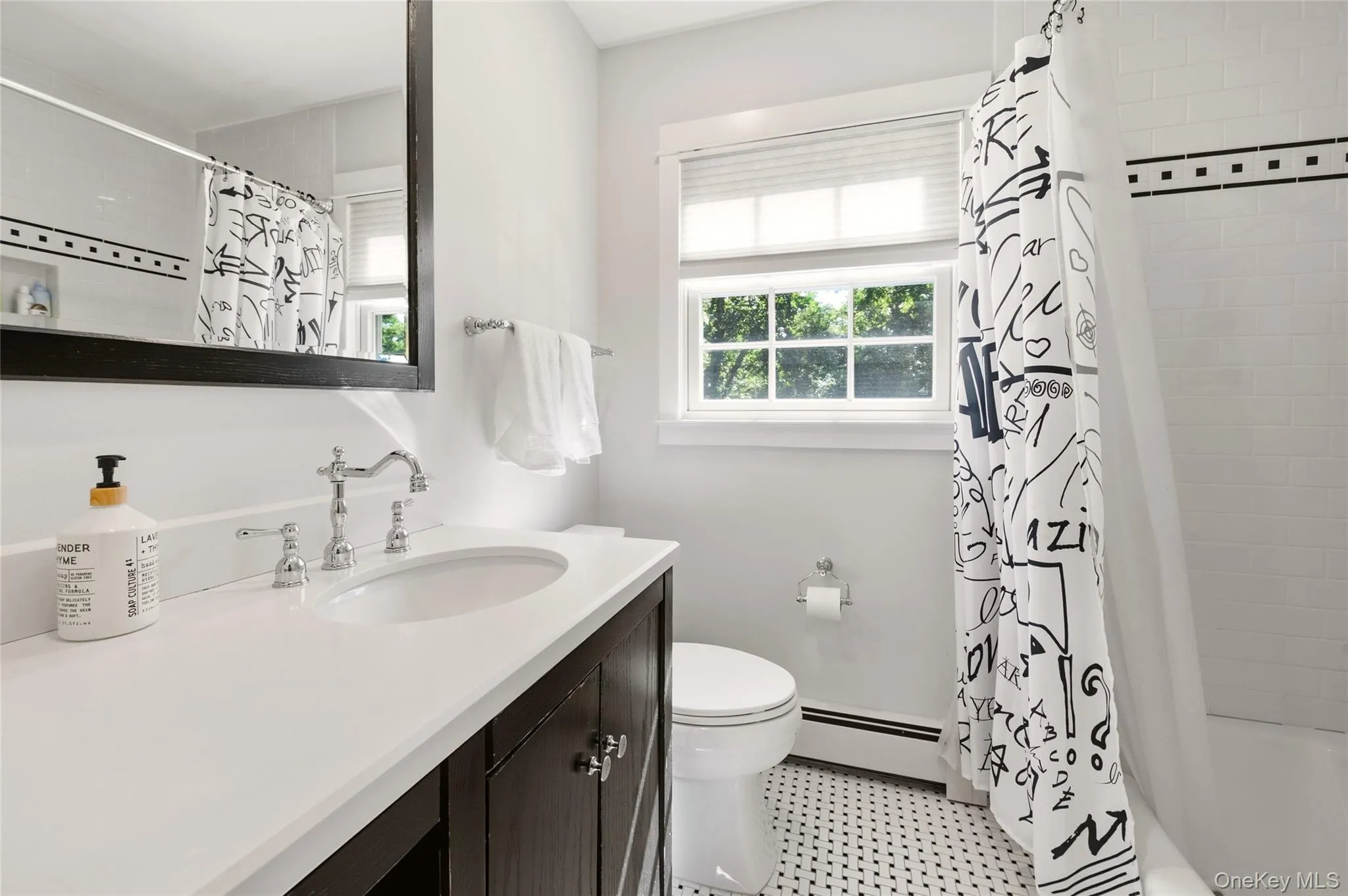 30 Cove Road, Huntington, NY, 4 Bedrooms Bedrooms, 8 Rooms Rooms,3 BathroomsBathrooms,Residential,For Rent,Cove,0,1044995 30 Cove Road, Huntington, NY, 4 Bedrooms Bedrooms, 8 Rooms Rooms,3 BathroomsBathrooms,Residential,For Rent,Cove,0,1044995