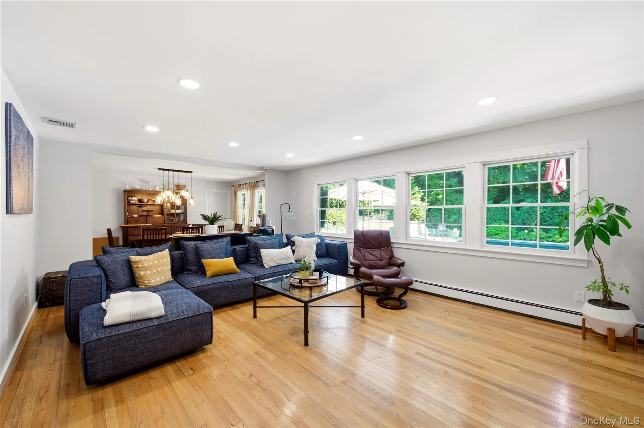 30 Cove Road, Huntington, NY, 4 Bedrooms Bedrooms, 8 Rooms Rooms,3 BathroomsBathrooms,Residential,For Rent,Cove,0,1044995 30 Cove Road, Huntington, NY, 4 Bedrooms Bedrooms, 8 Rooms Rooms,3 BathroomsBathrooms,Residential,For Rent,Cove,0,1044995