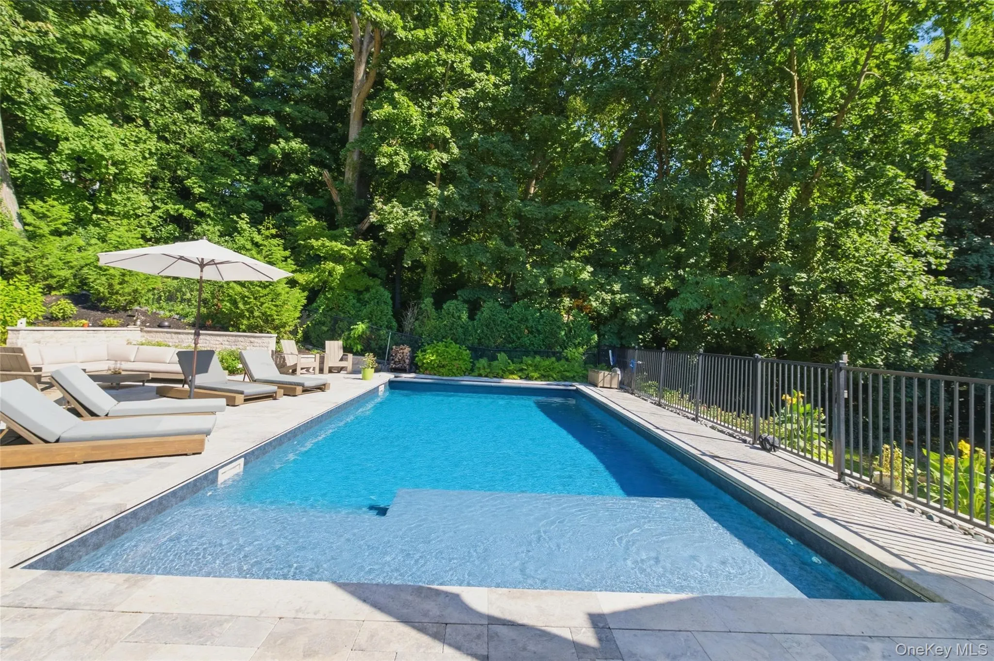 30 Cove Road, Huntington, NY, 4 Bedrooms Bedrooms, 8 Rooms Rooms,3 BathroomsBathrooms,Residential,For Rent,Cove,0,1044995 30 Cove Road, Huntington, NY, 4 Bedrooms Bedrooms, 8 Rooms Rooms,3 BathroomsBathrooms,Residential,For Rent,Cove,0,1044995