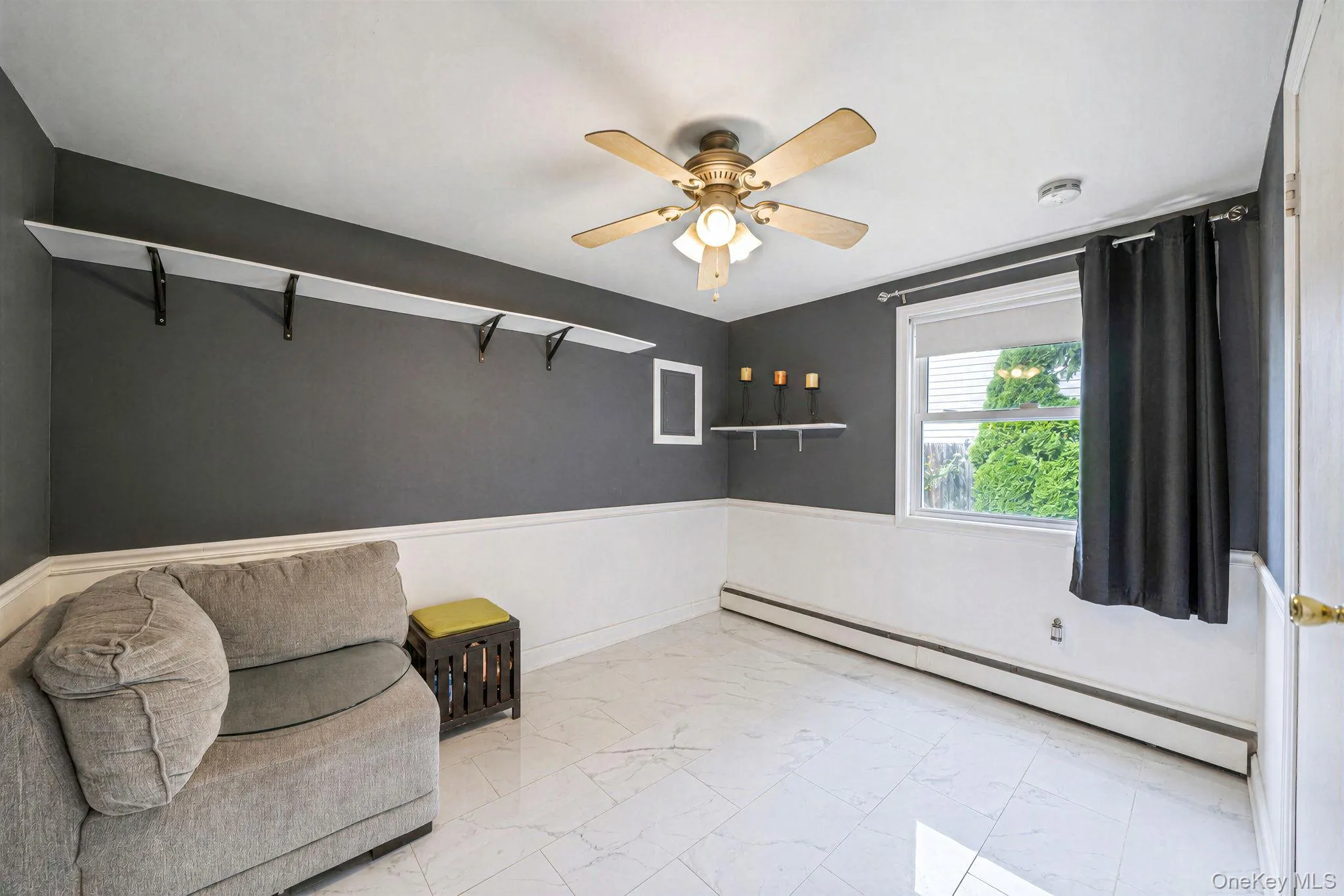 4 Highview Lane, Brookhaven, NY, 3 Bedrooms Bedrooms, 6 Rooms Rooms,2 BathroomsBathrooms,Residential,For Rent,Highview,0,1044997 4 Highview Lane, Brookhaven, NY, 3 Bedrooms Bedrooms, 6 Rooms Rooms,2 BathroomsBathrooms,Residential,For Rent,Highview,0,1044997
