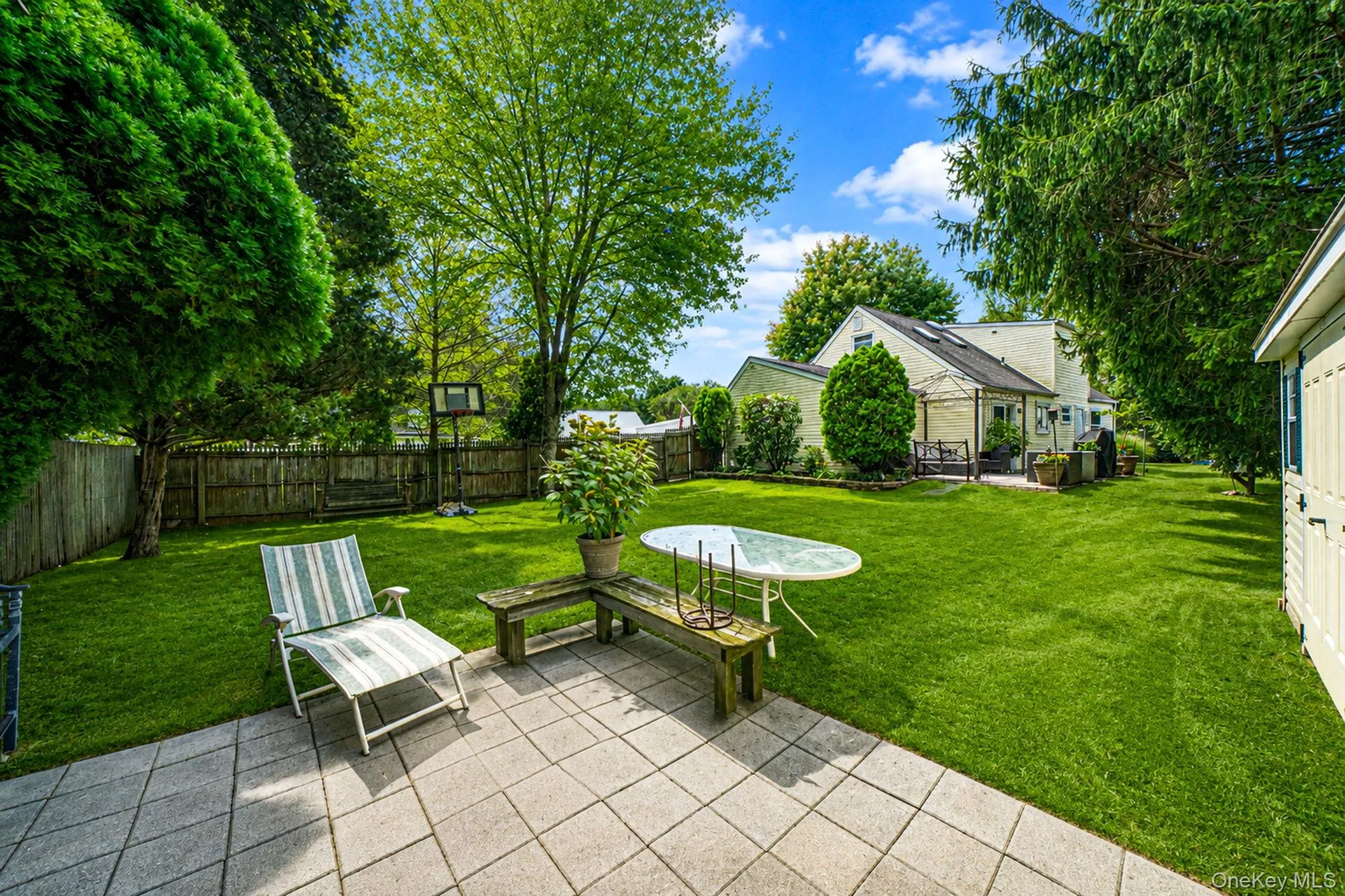 4 Highview Lane, Brookhaven, NY, 3 Bedrooms Bedrooms, 6 Rooms Rooms,2 BathroomsBathrooms,Residential,For Rent,Highview,0,1044997 4 Highview Lane, Brookhaven, NY, 3 Bedrooms Bedrooms, 6 Rooms Rooms,2 BathroomsBathrooms,Residential,For Rent,Highview,0,1044997
