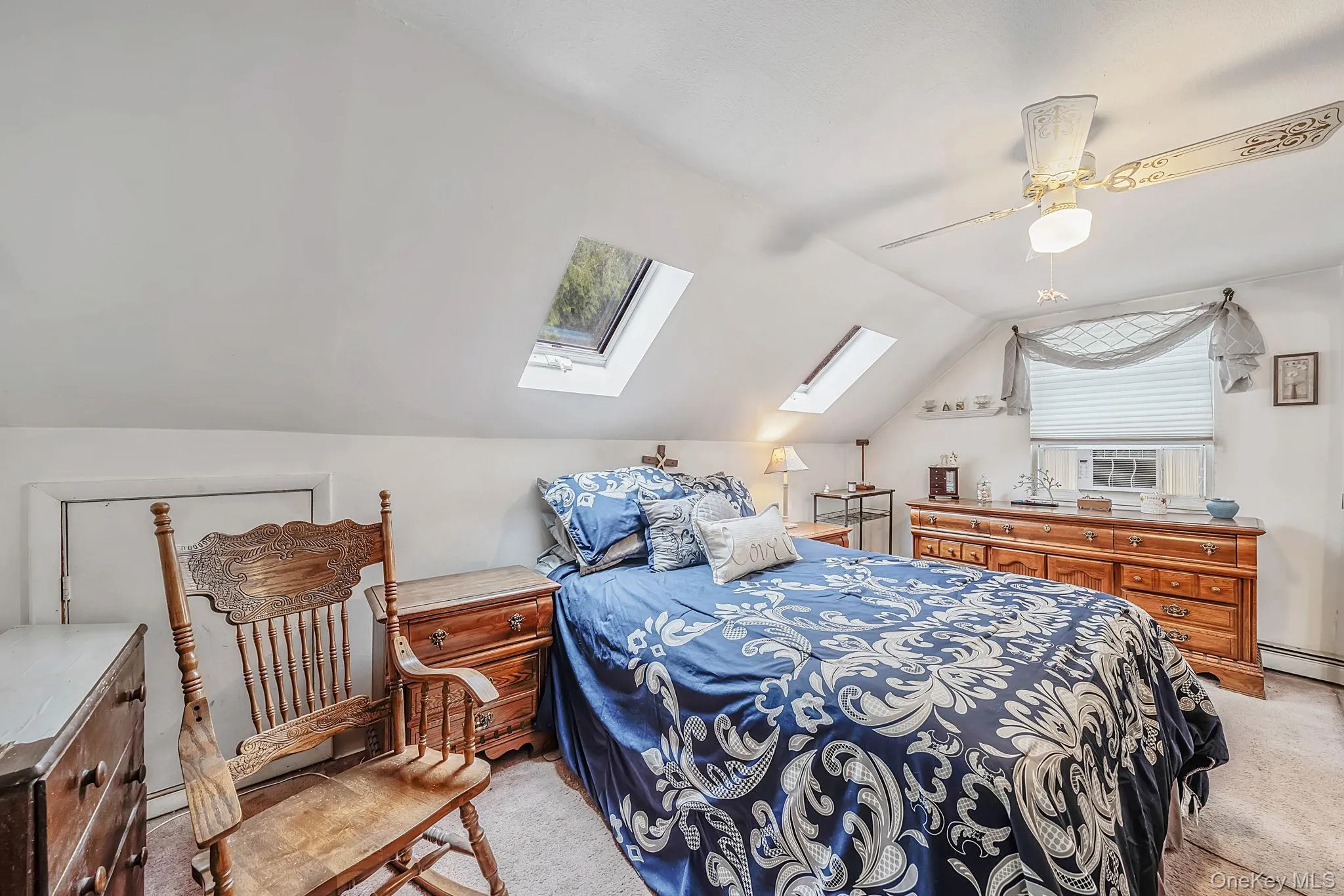 4 Highview Lane, Brookhaven, NY, 3 Bedrooms Bedrooms, 6 Rooms Rooms,2 BathroomsBathrooms,Residential,For Rent,Highview,0,1044997 4 Highview Lane, Brookhaven, NY, 3 Bedrooms Bedrooms, 6 Rooms Rooms,2 BathroomsBathrooms,Residential,For Rent,Highview,0,1044997