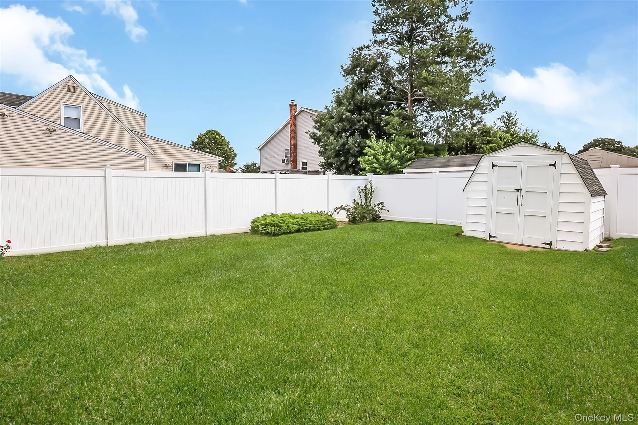 65 Graham Street, Oyster Bay, NY, 3 Bedrooms Bedrooms, 9 Rooms Rooms,1 BathroomBathrooms,Residential,For Rent,Graham,0,1045000 65 Graham Street, Oyster Bay, NY, 3 Bedrooms Bedrooms, 9 Rooms Rooms,1 BathroomBathrooms,Residential,For Rent,Graham,0,1045000