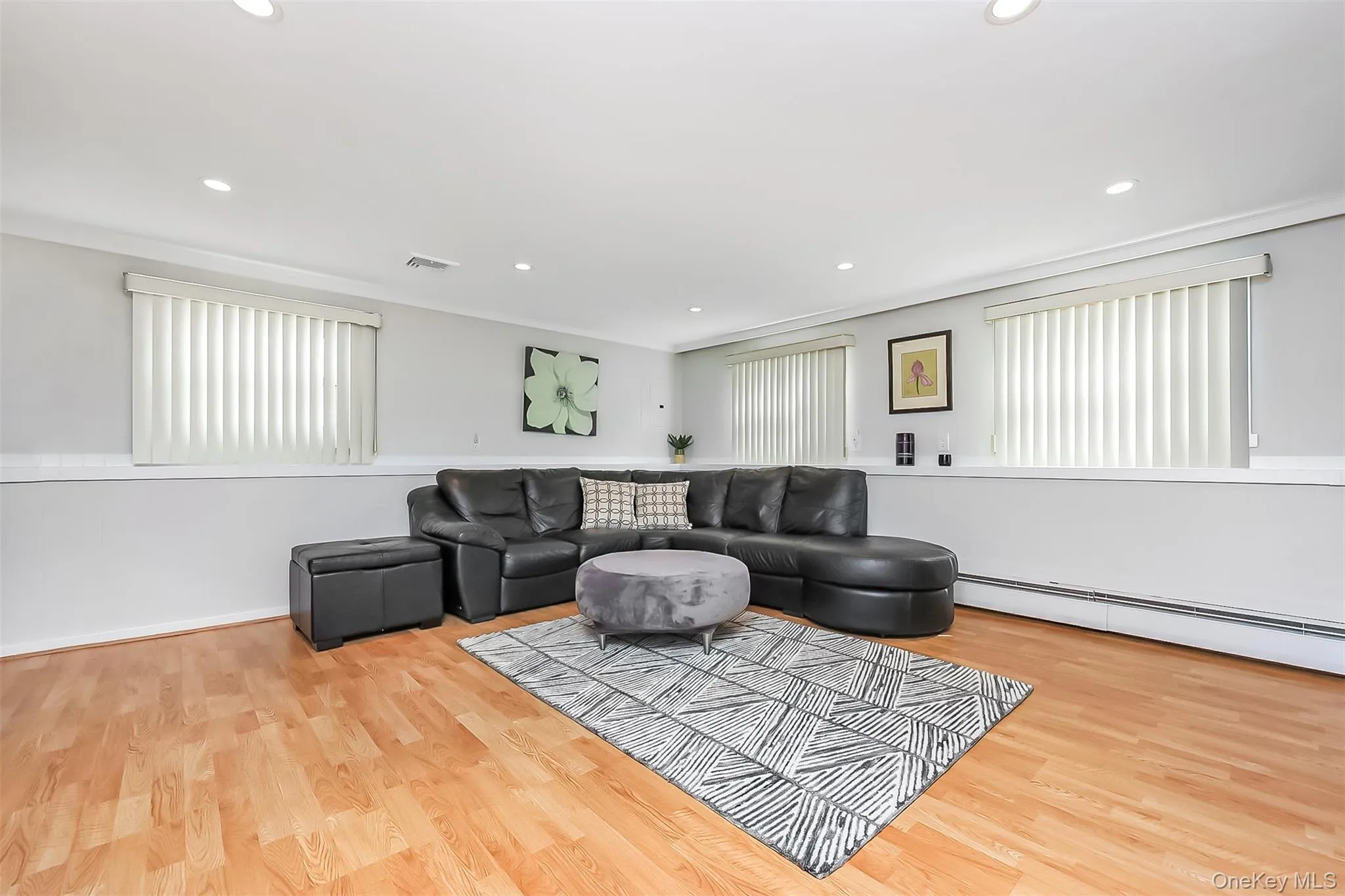 65 Graham Street, Oyster Bay, NY, 3 Bedrooms Bedrooms, 9 Rooms Rooms,1 BathroomBathrooms,Residential,For Rent,Graham,0,1045000 65 Graham Street, Oyster Bay, NY, 3 Bedrooms Bedrooms, 9 Rooms Rooms,1 BathroomBathrooms,Residential,For Rent,Graham,0,1045000