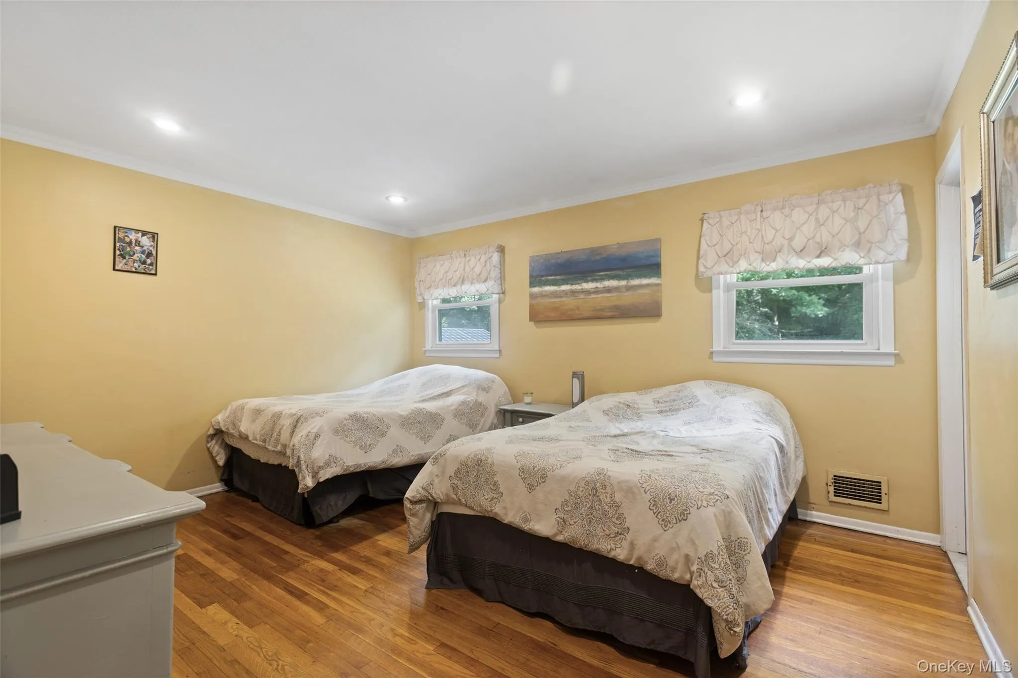 26 Terri Lee Lane, Ramapo, NY, 5 Bedrooms Bedrooms, 11 Rooms Rooms,3 BathroomsBathrooms,Residential Lease,For Rent,Terri Lee,0,1045003 26 Terri Lee Lane, Ramapo, NY, 5 Bedrooms Bedrooms, 11 Rooms Rooms,3 BathroomsBathrooms,Residential Lease,For Rent,Terri Lee,0,1045003