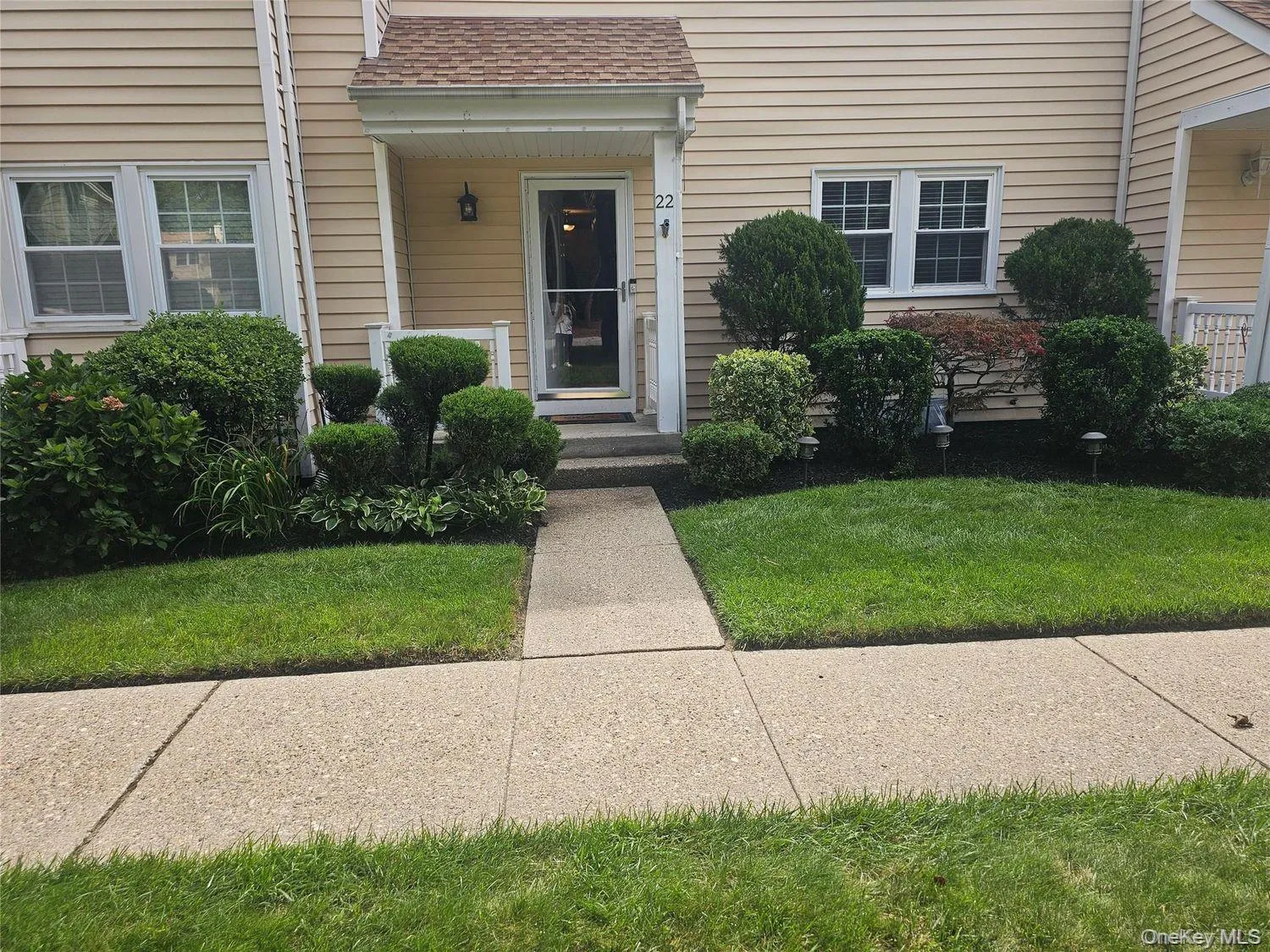 22 Chase Commons, Brookhaven, NY, 3 Bedrooms Bedrooms, 6 Rooms Rooms,2 BathroomsBathrooms,Residential,For Rent,Chase,0,1045006 22 Chase Commons, Brookhaven, NY, 3 Bedrooms Bedrooms, 6 Rooms Rooms,2 BathroomsBathrooms,Residential,For Rent,Chase,0,1045006