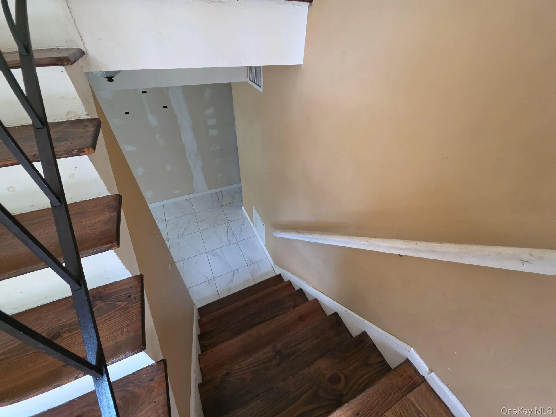 25 Butternut Drive, Ramapo, NY, 6 Bedrooms Bedrooms, 9 Rooms Rooms,3 BathroomsBathrooms,Residential,For Rent,Butternut,0,1045007 25 Butternut Drive, Ramapo, NY, 6 Bedrooms Bedrooms, 9 Rooms Rooms,3 BathroomsBathrooms,Residential,For Rent,Butternut,0,1045007