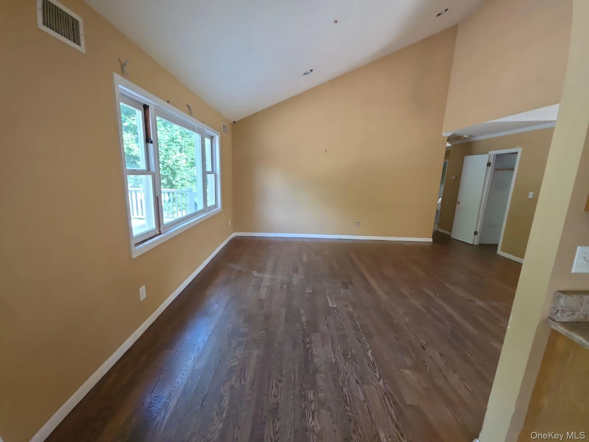 25 Butternut Drive, Ramapo, NY, 6 Bedrooms Bedrooms, 9 Rooms Rooms,3 BathroomsBathrooms,Residential,For Rent,Butternut,0,1045007 25 Butternut Drive, Ramapo, NY, 6 Bedrooms Bedrooms, 9 Rooms Rooms,3 BathroomsBathrooms,Residential,For Rent,Butternut,0,1045007