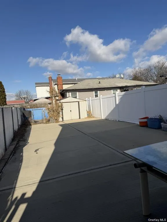 16013 Conduit Avenue, New York, NY, 1 Bedroom Bedrooms, 3 Rooms Rooms,1 BathroomBathrooms,Residential Lease,For Rent,Conduit,0,1045009 16013 Conduit Avenue, New York, NY, 1 Bedroom Bedrooms, 3 Rooms Rooms,1 BathroomBathrooms,Residential Lease,For Rent,Conduit,0,1045009