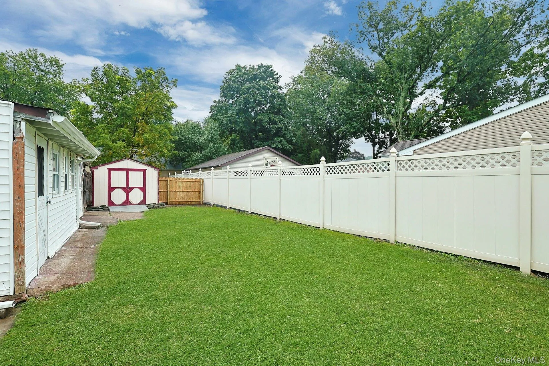 118 Grove Street, Orangetown, NY, 4 Bedrooms Bedrooms, 6 Rooms Rooms,1 BathroomBathrooms,Residential,For Rent,Grove,0,1045011 118 Grove Street, Orangetown, NY, 4 Bedrooms Bedrooms, 6 Rooms Rooms,1 BathroomBathrooms,Residential,For Rent,Grove,0,1045011