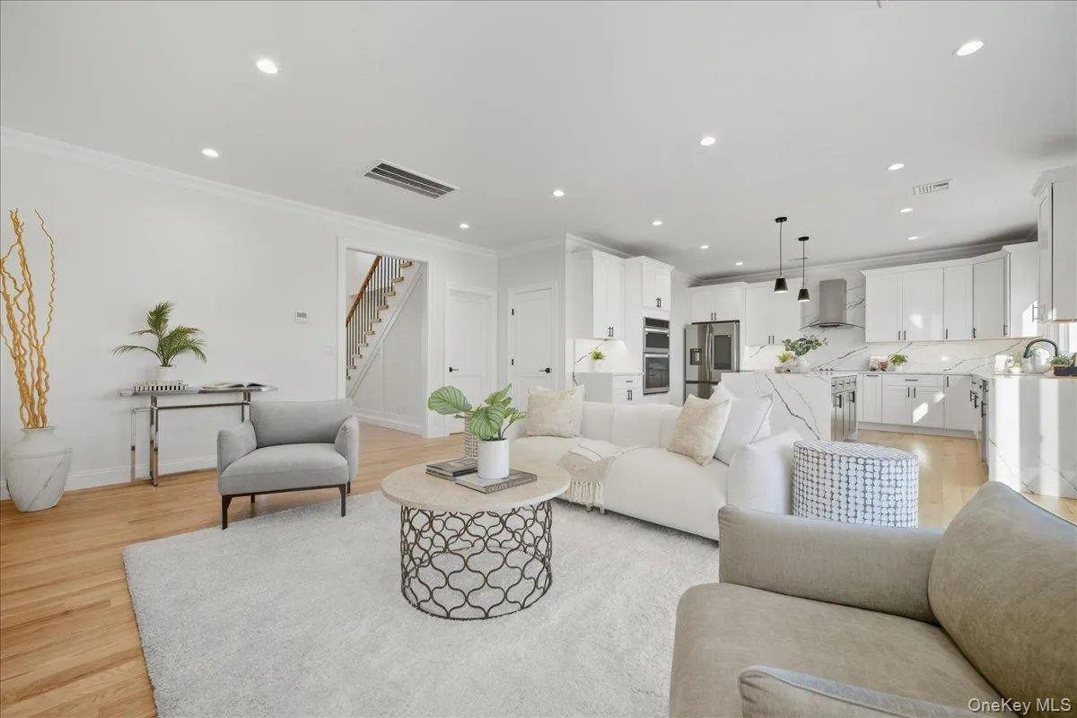 27 Poppy Lane, Hempstead, NY, 5 Bedrooms Bedrooms, 12 Rooms Rooms,4 BathroomsBathrooms,Residential,For Rent,Poppy Lane,0,1045014 27 Poppy Lane, Hempstead, NY, 5 Bedrooms Bedrooms, 12 Rooms Rooms,4 BathroomsBathrooms,Residential,For Rent,Poppy Lane,0,1045014