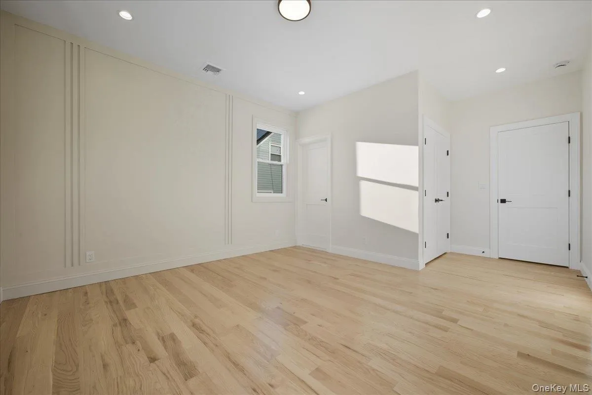 27 Poppy Lane, Hempstead, NY, 5 Bedrooms Bedrooms, 12 Rooms Rooms,4 BathroomsBathrooms,Residential,For Rent,Poppy Lane,0,1045014 27 Poppy Lane, Hempstead, NY, 5 Bedrooms Bedrooms, 12 Rooms Rooms,4 BathroomsBathrooms,Residential,For Rent,Poppy Lane,0,1045014